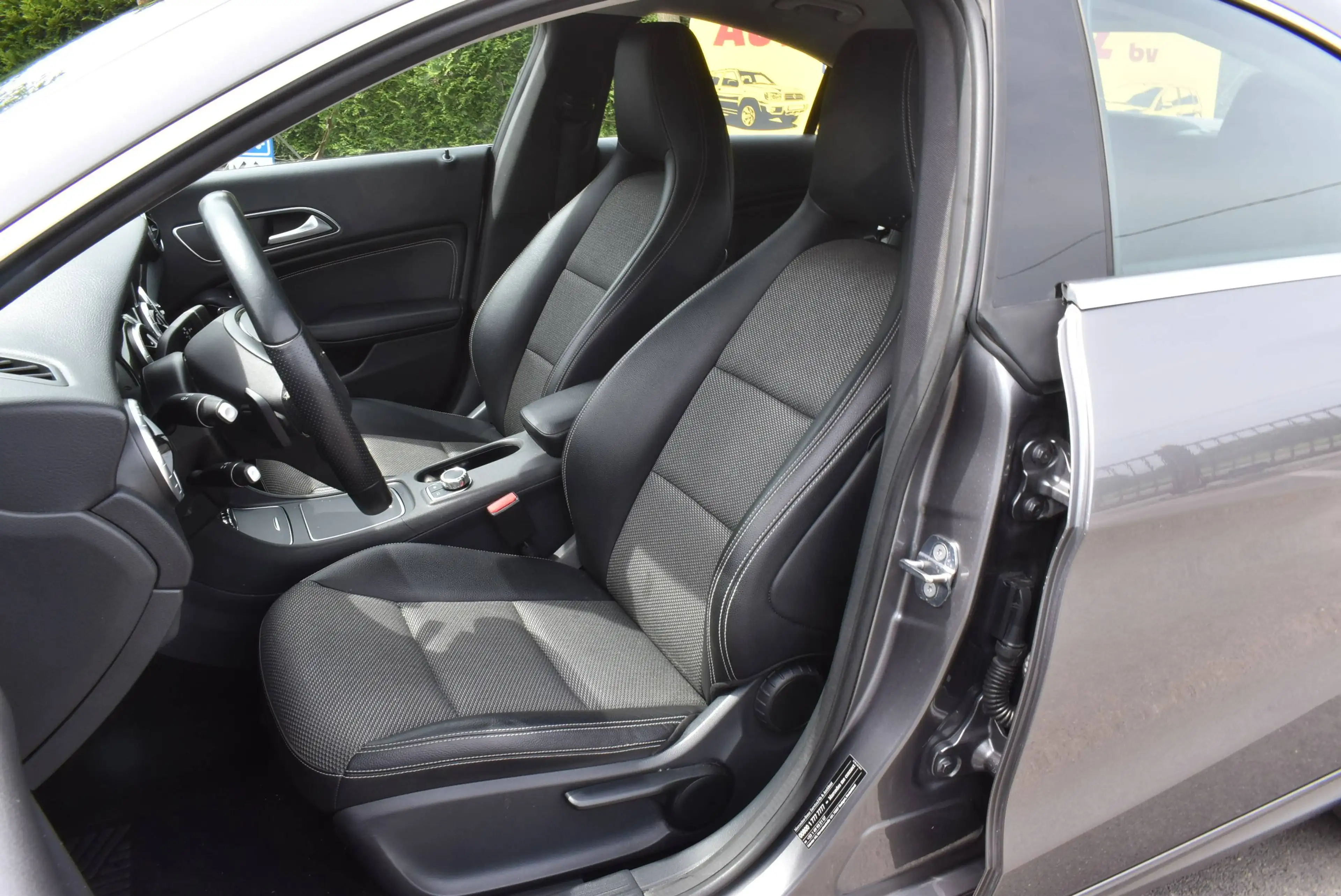 Mercedes-Benz CLA 180 Autom Urban Edition Airco/GPS ***12M GARANTIE*** — photo 7