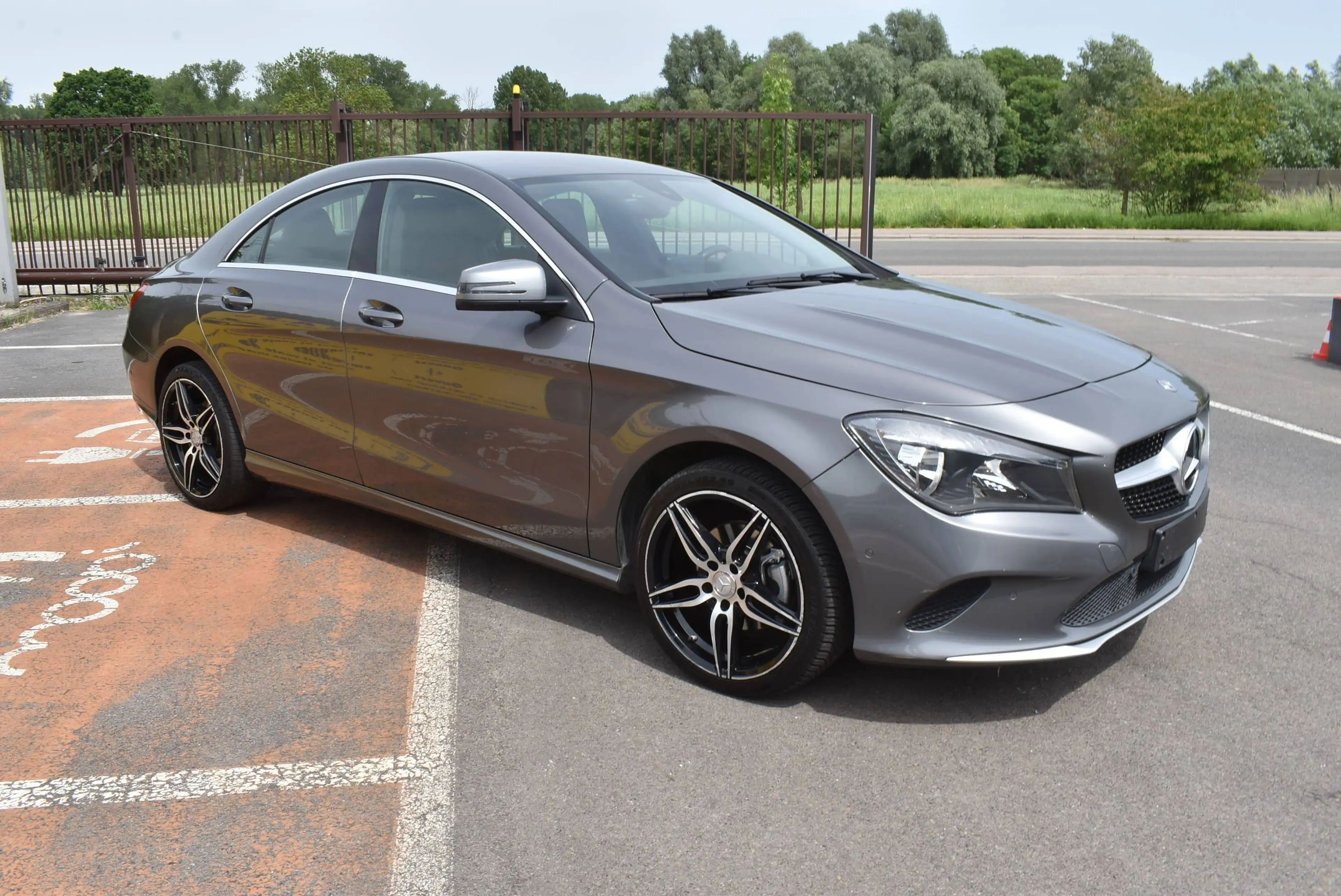 Mercedes-Benz CLA 180 Autom Urban Edition Airco/GPS ***12M GARANTIE*** — photo 6