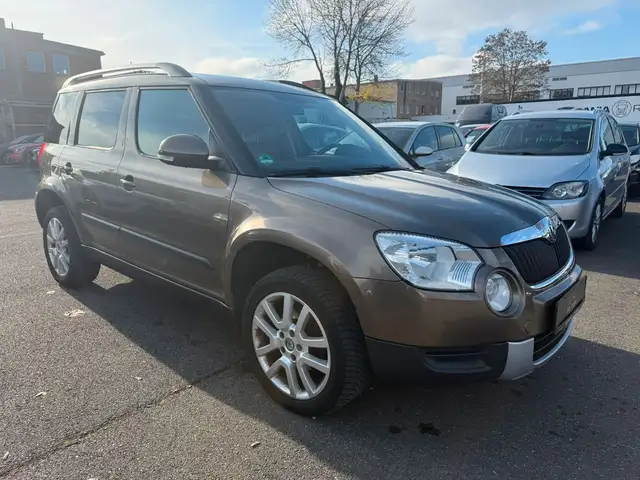 Skoda Yeti Ambition Plus Edition PDC/ Panno