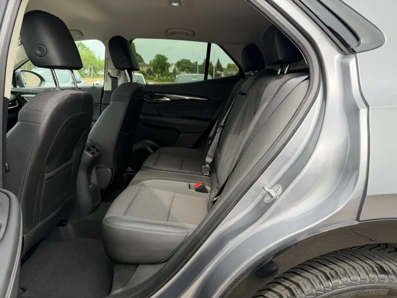 Buick Envision снимка Buick Envision