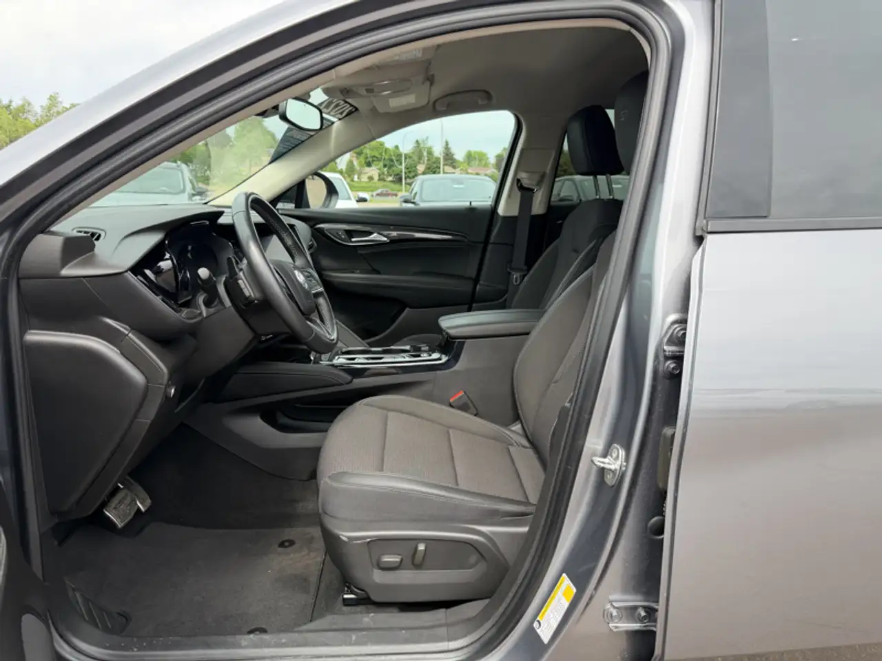 Buick Envision снимка Buick Envision