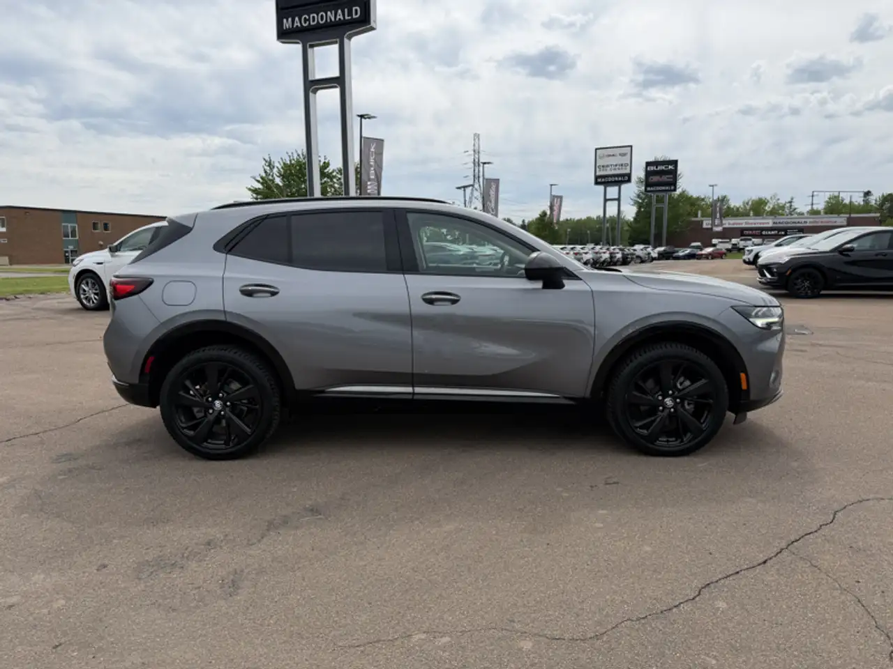 Buick Envision снимка Buick Envision