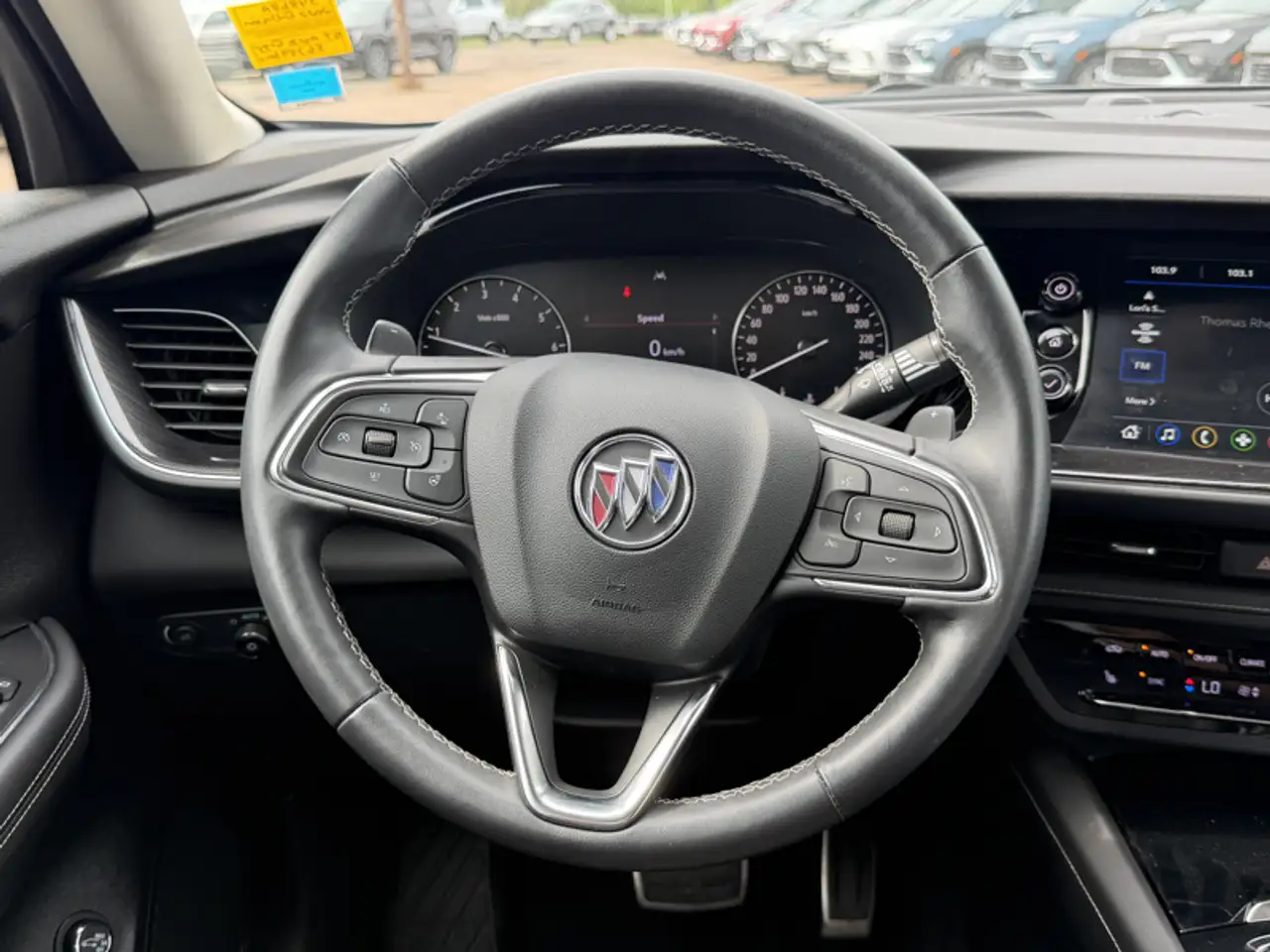 Buick Envision снимка Buick Envision