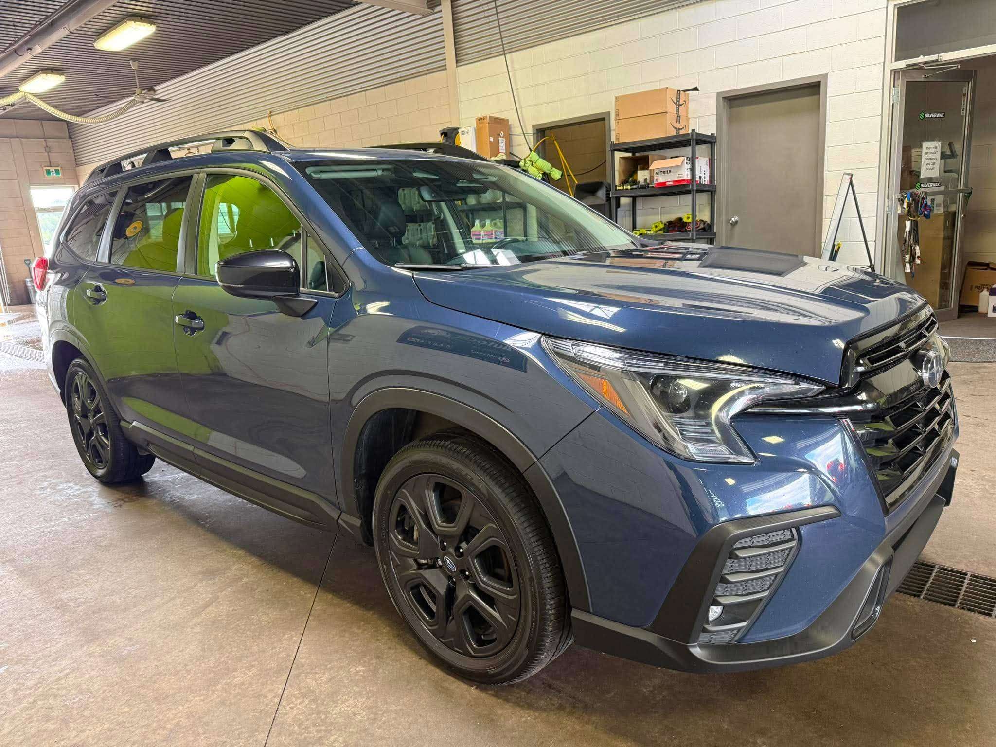 2025 Subaru Ascent Onyx — снимка 1