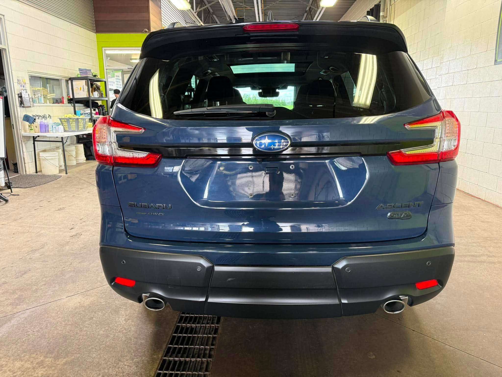 2025 Subaru Ascent Onyx — снимка 1