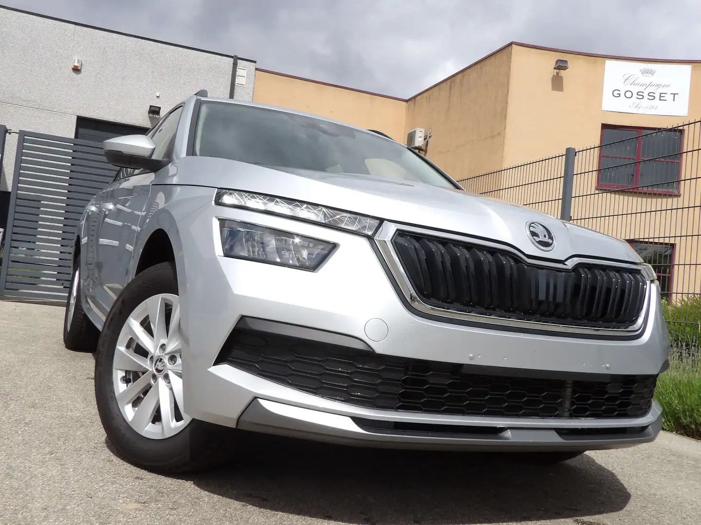 Skoda Kamiq Kamiq 1.0 TSI DSG Style Argent - 1