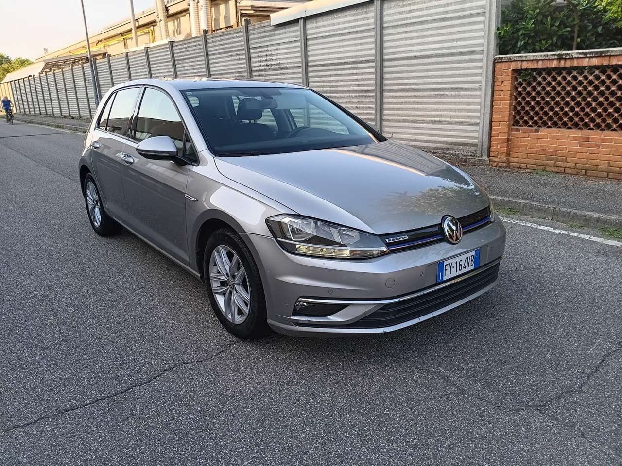 Volkswagen Golf 5p 1.5 tgi Executive 130cv dsg