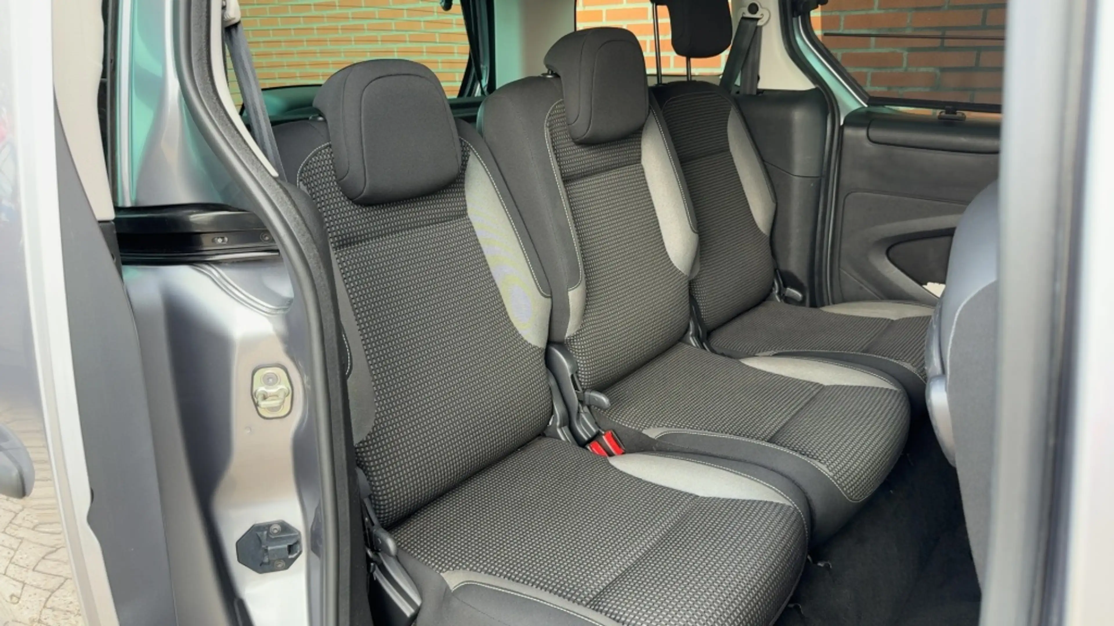 Peugeot Partner Tepee 1.2 PureTech 110PK Allure Camera Navigatie T — photo 8