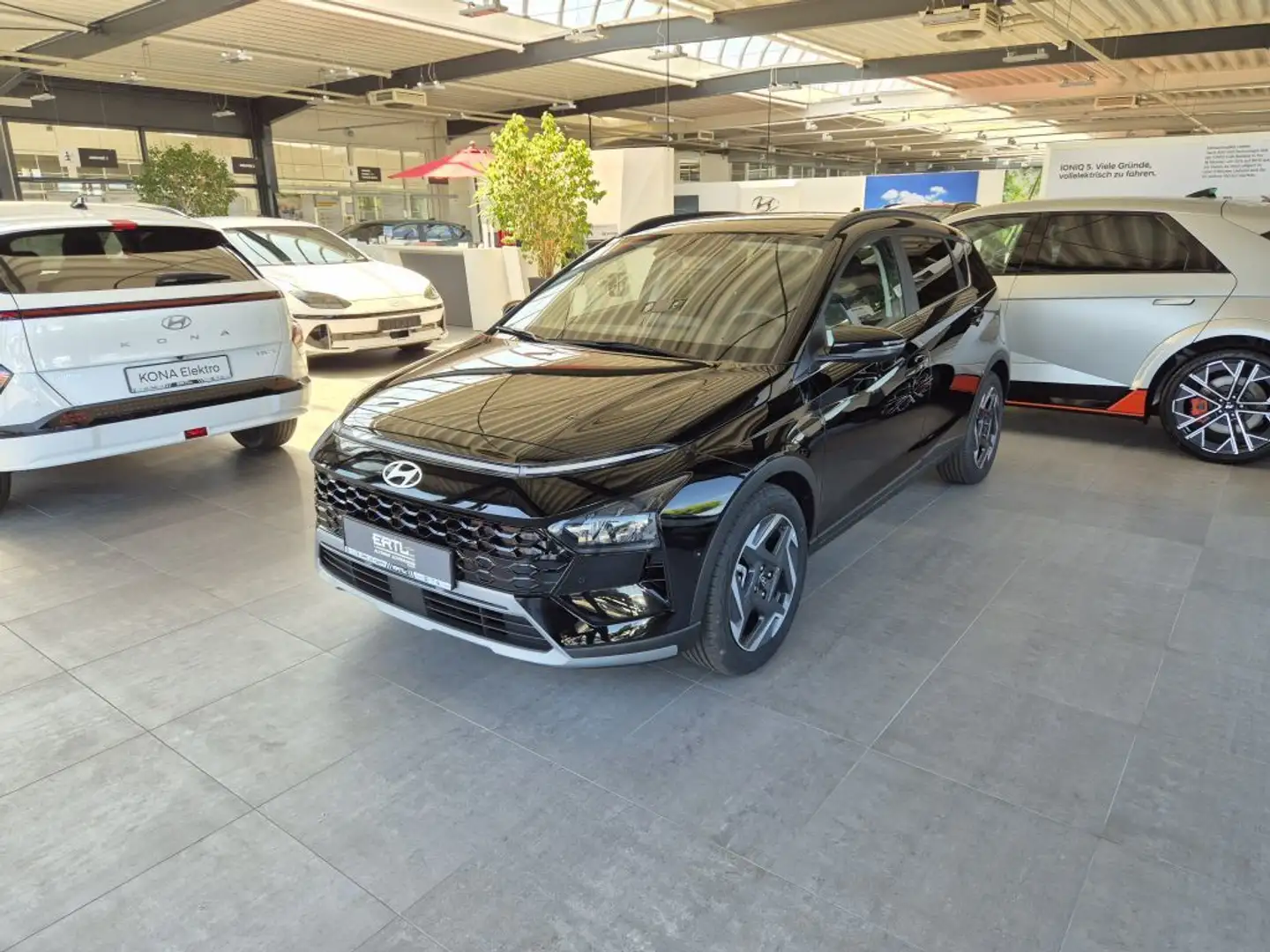Hyundai BAYON 1.0 T-GDI DCT Prime Schwarz - 2