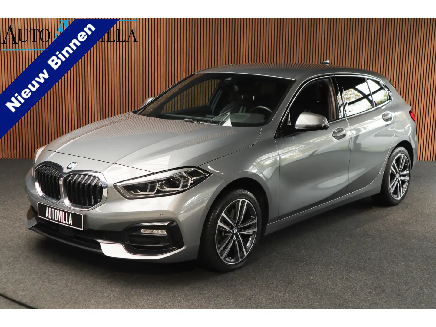 BMW 118 1-serie 118i Sport-line Aut. Leer Navi ACC Camera Gris - 1