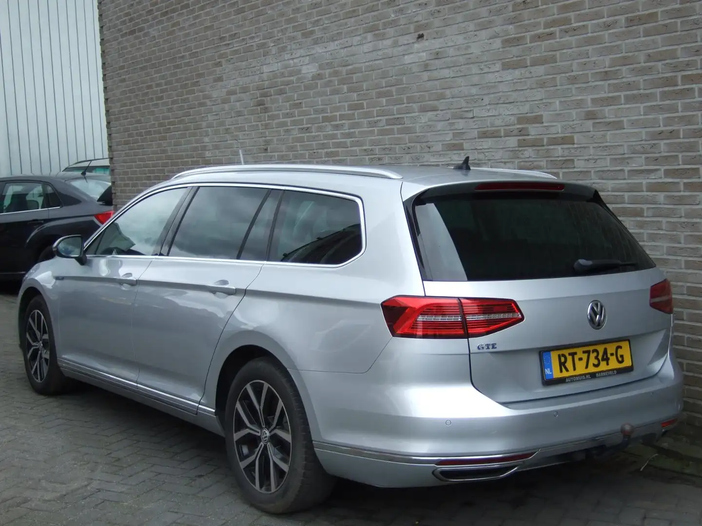 Volkswagen Passat Variant 1.4 TSI GTE - Stoelverwarming - Schuifdak - Grigio - 2
