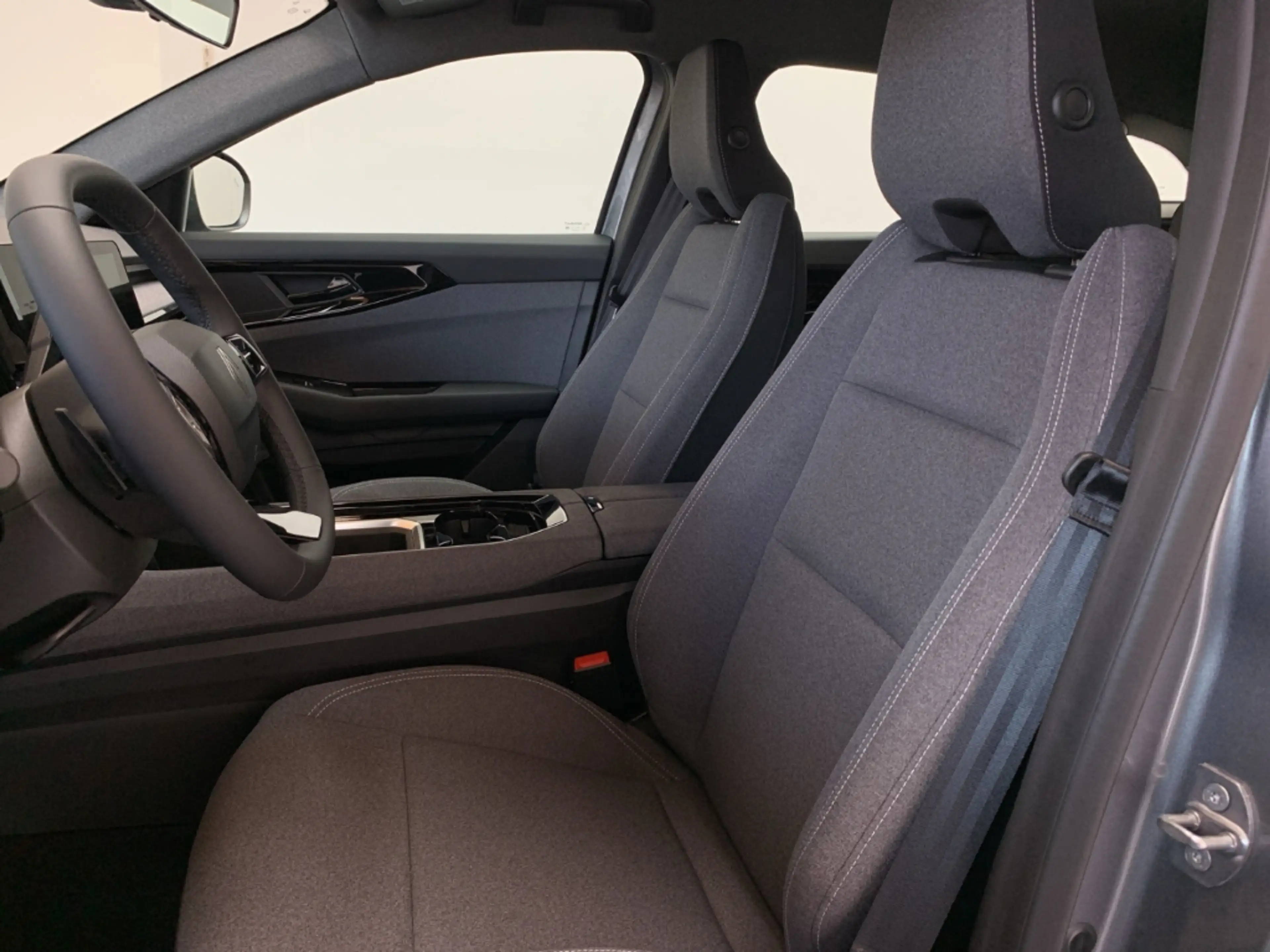 Renault Austral EVOLUTION 1.3 TCe 160 Mild Hybrid Evolution SHZ — photo 10