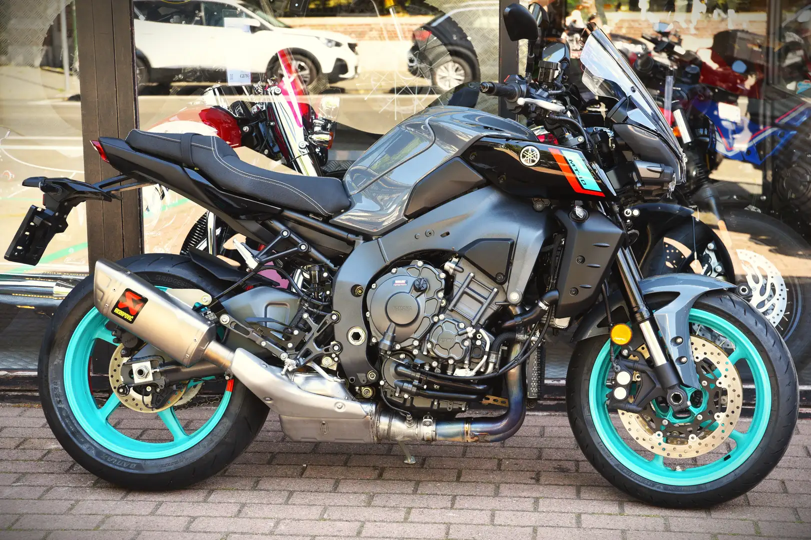 Yamaha MT-10 ***MOTO VERTE*** Grijs - 2