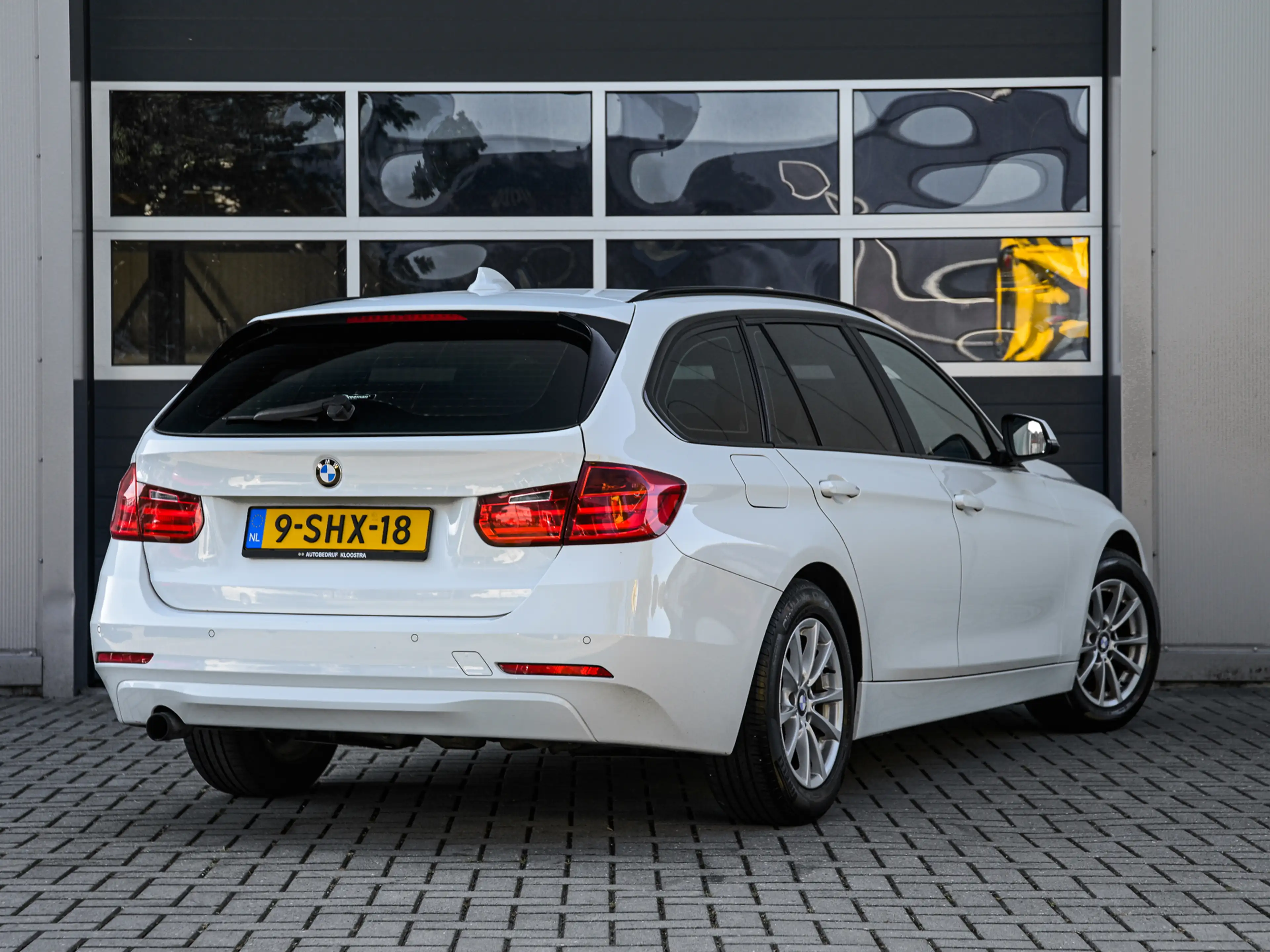 BMW 316 3-serie Touring 316i Executive Upgrade | Automaat — photo 2