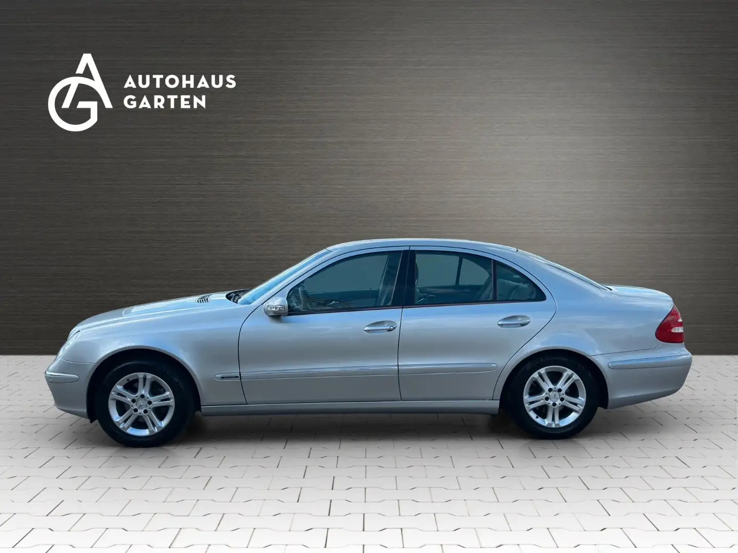 Mercedes-Benz E 200 Lim. Kompressor Automatik PDC Tempomat Серебристый - 2