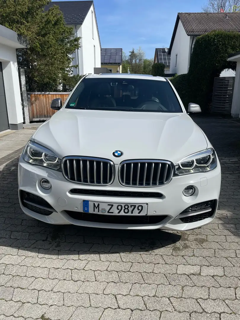 BMW X5 M M50d Sport-Aut. Weiß - 1