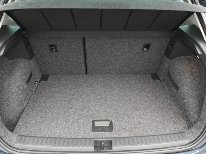 SEAT Arona Style KEYLESS PDC KAM ACC SHZ NAVI VIRT — photo 13