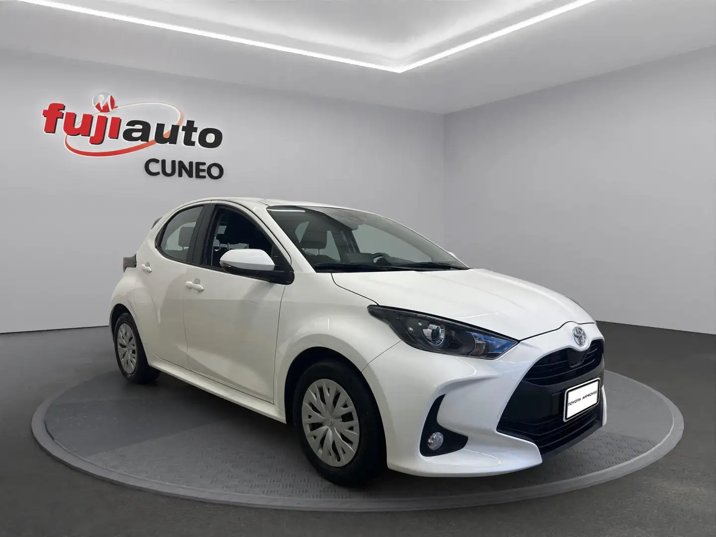 Toyota Yaris Yaris 1.0 Active Bianco - 2