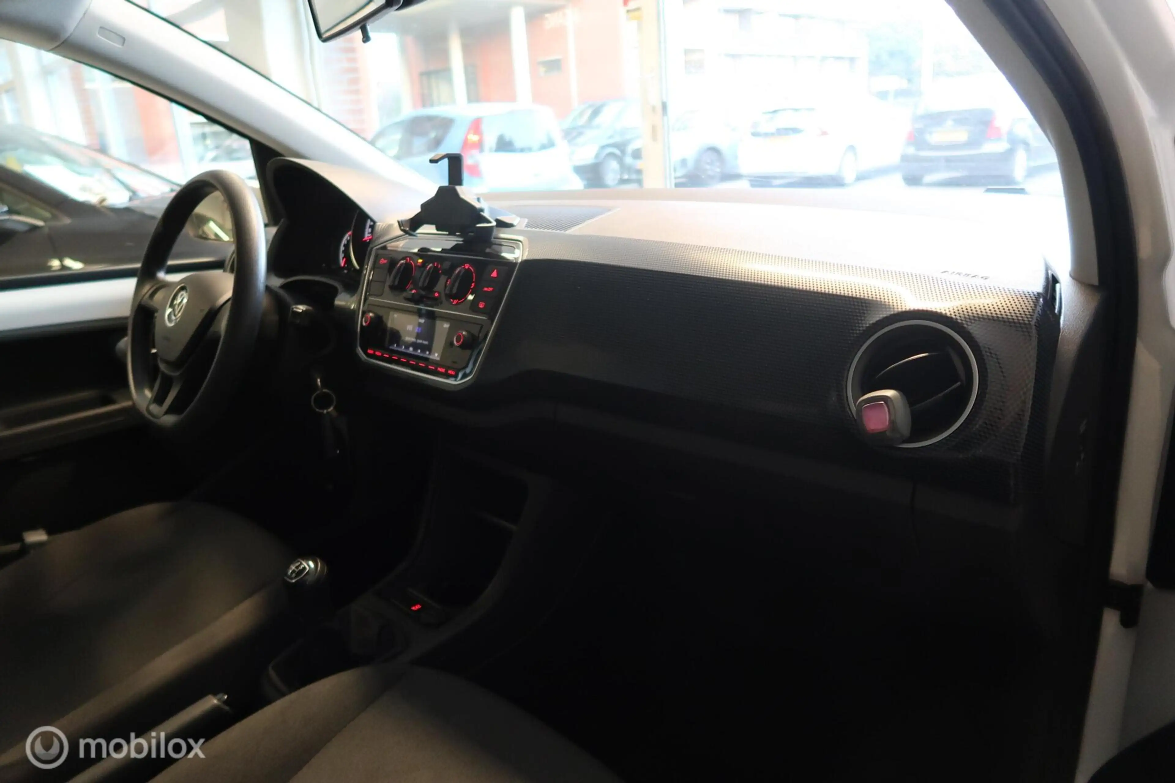 Volkswagen up! 1.0 BMT high up! Airco NAP 60 PK — photo 15