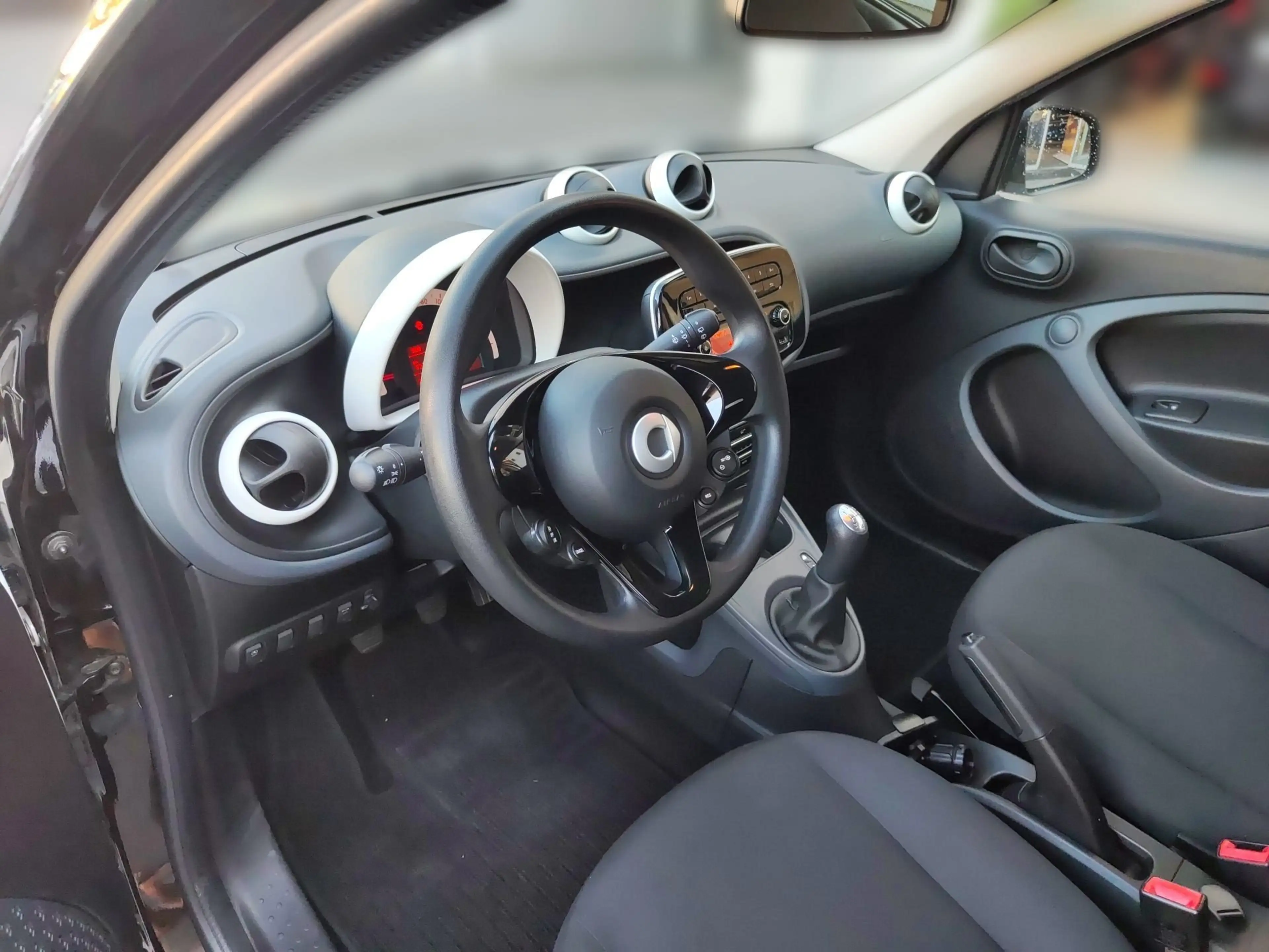 smart forFour — photo 12