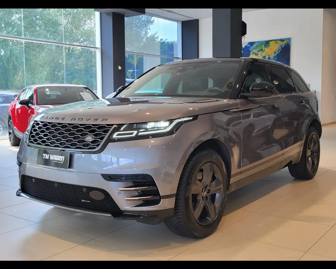 Land Rover Range Rover Velar 2.0D I4 204 CV R-Dynamic HSE 2023 Gris - 1