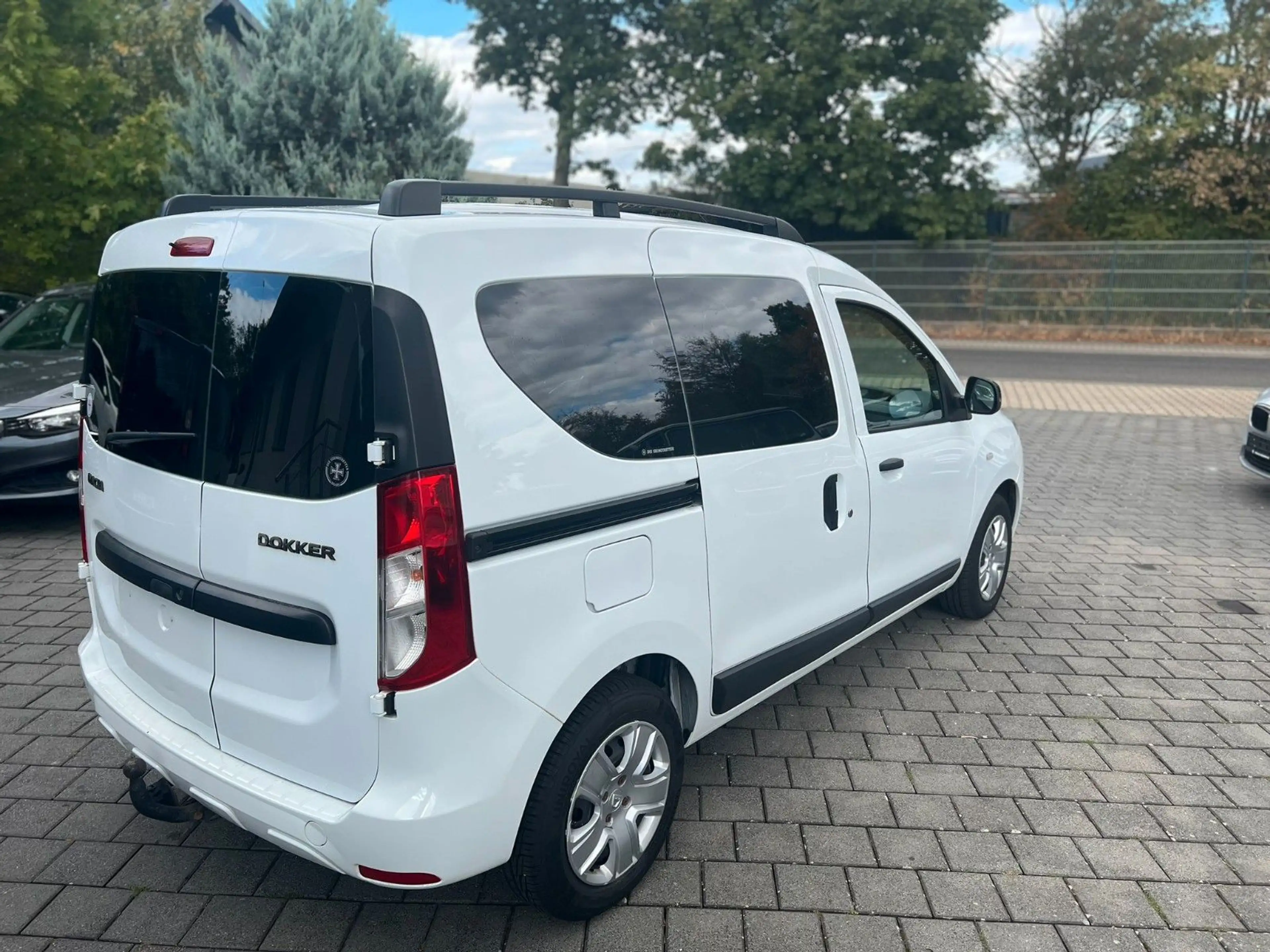 Dacia Dokker Comfort 1.3 KLIMA TMPT PDC — photo 6