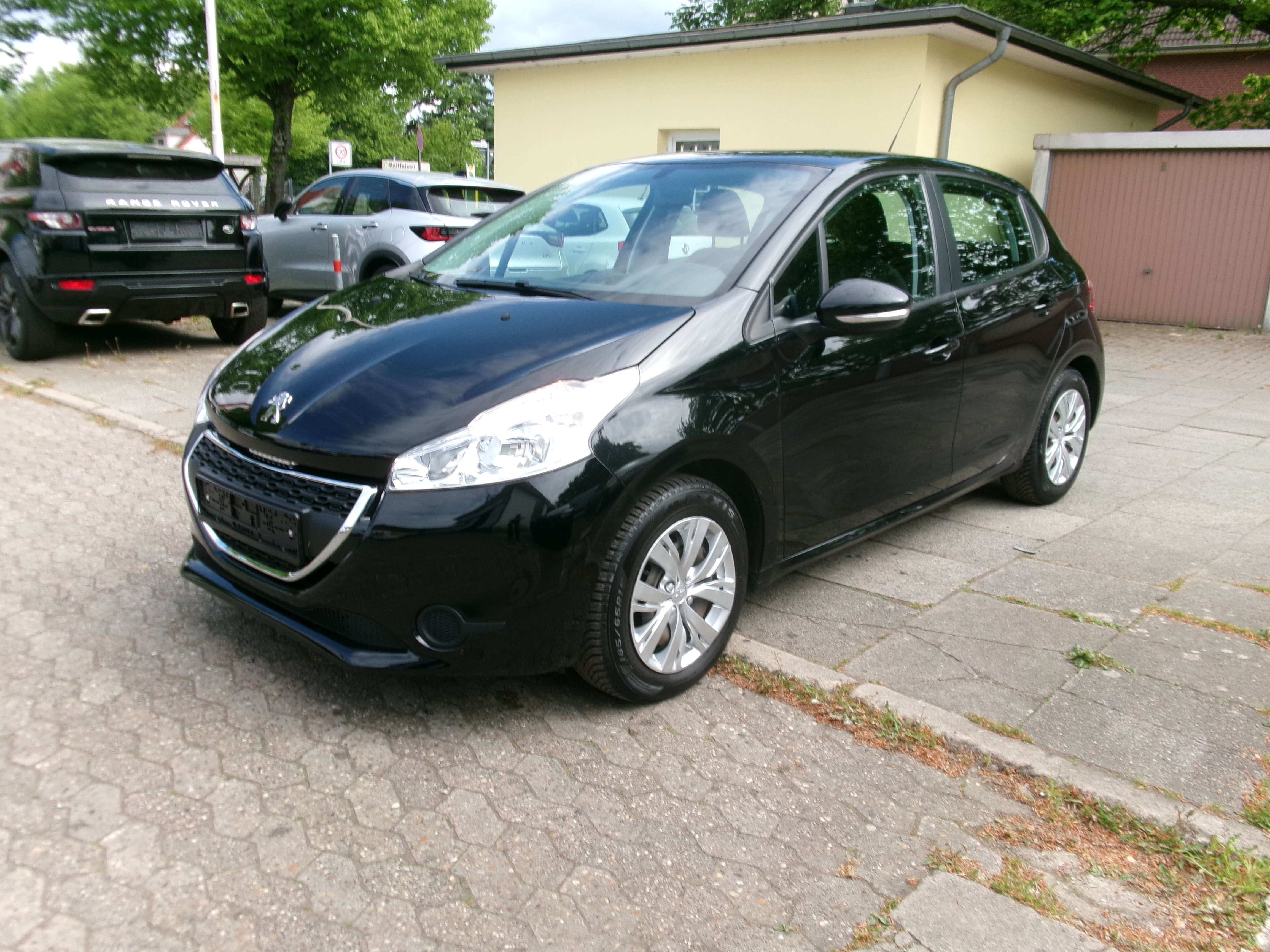 Second hand Peugeot 208 