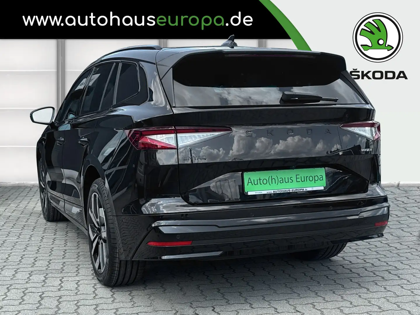 Skoda Enyaq 85x Sportline AHK ACC210 Matrix 360 4xSHZ NAVI Schwarz - 2