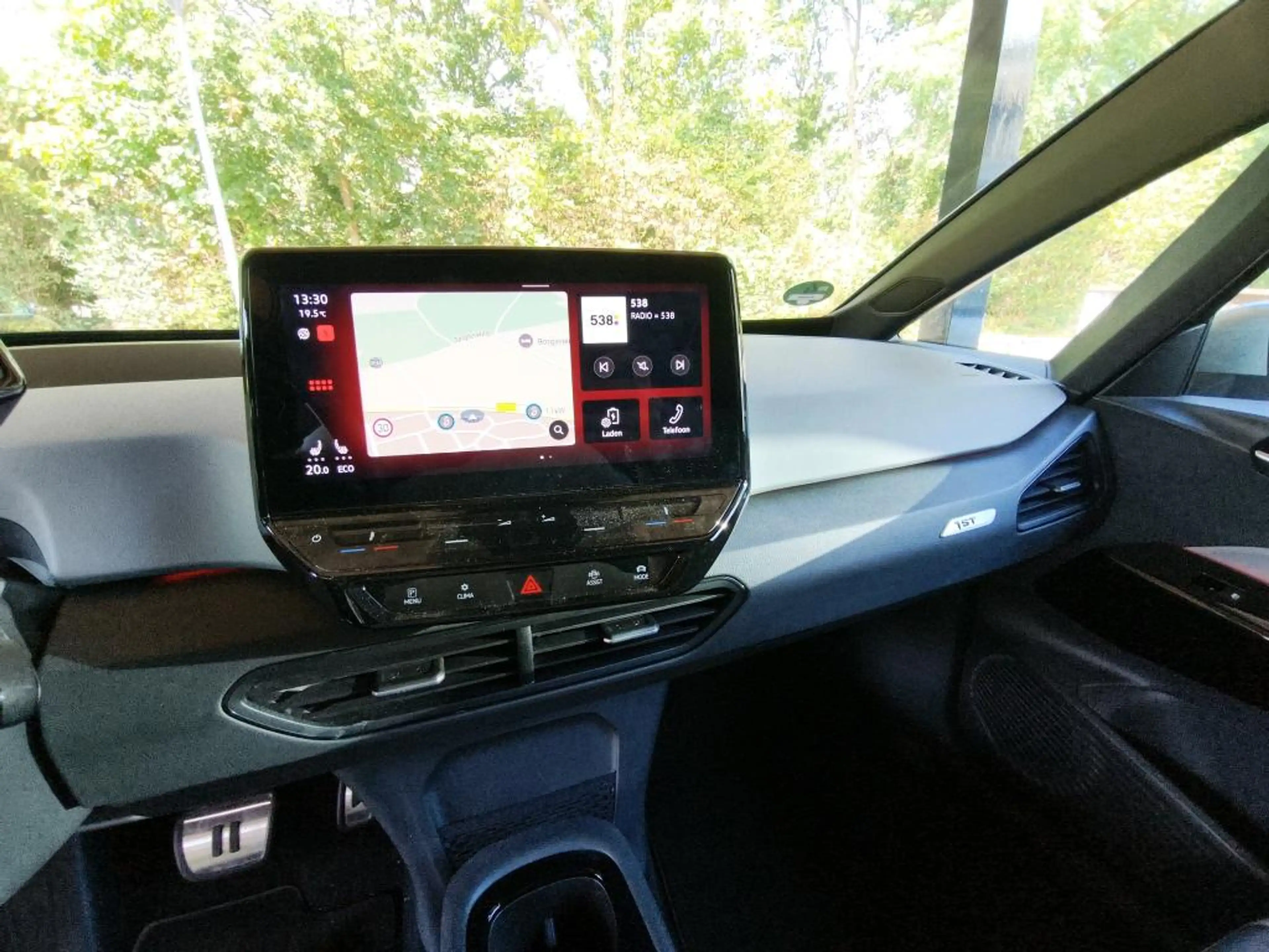 Volkswagen ID.3 First Plus 58 kWh / Navigatie / LED Matrix / LM 19 — photo 12