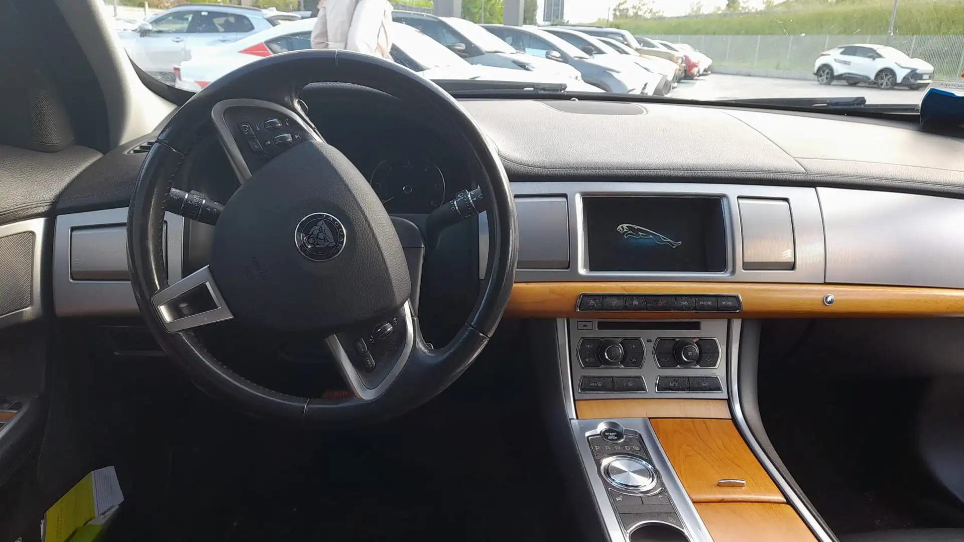 Jaguar XF XF I 2013 Berlina 2.2d Premium Luxury 200cv auto Bianco - 2