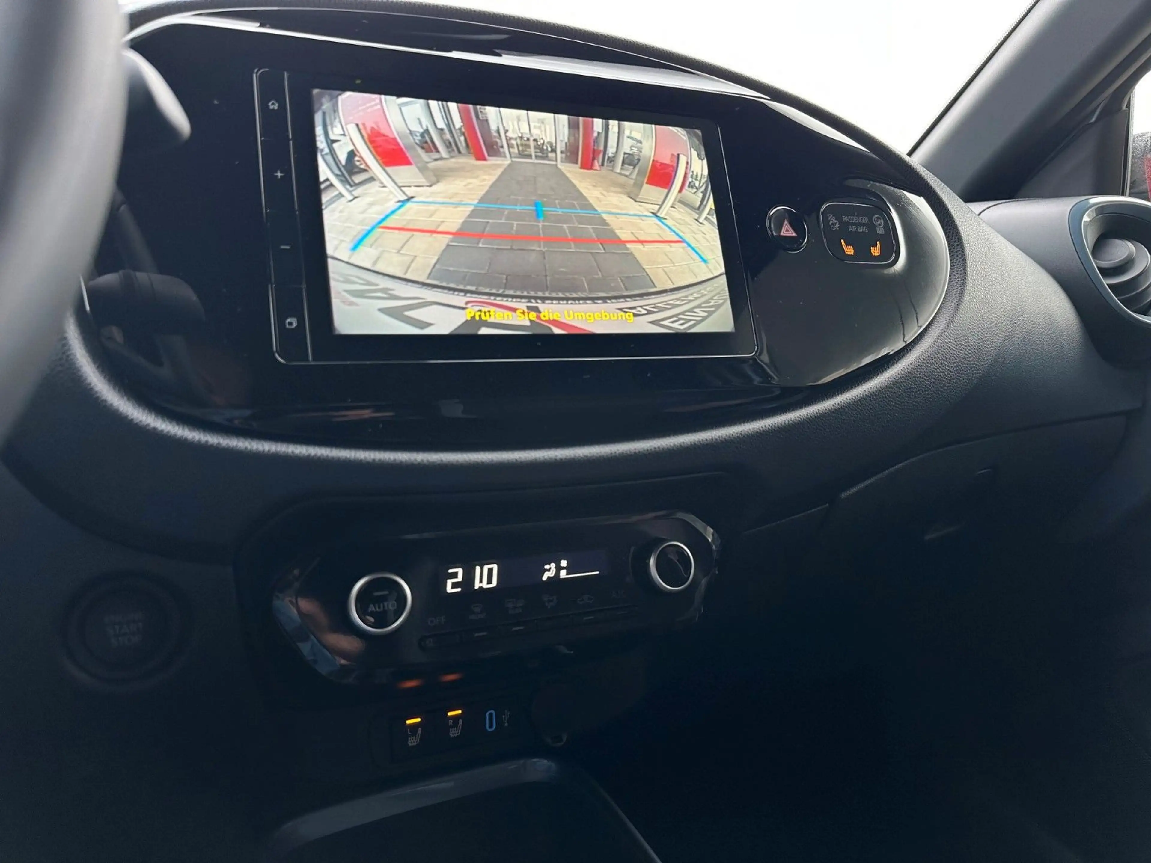 Toyota Aygo X Air Teamplayer, LED,KAMERA,KLIMAAUTOMATIK — photo 14
