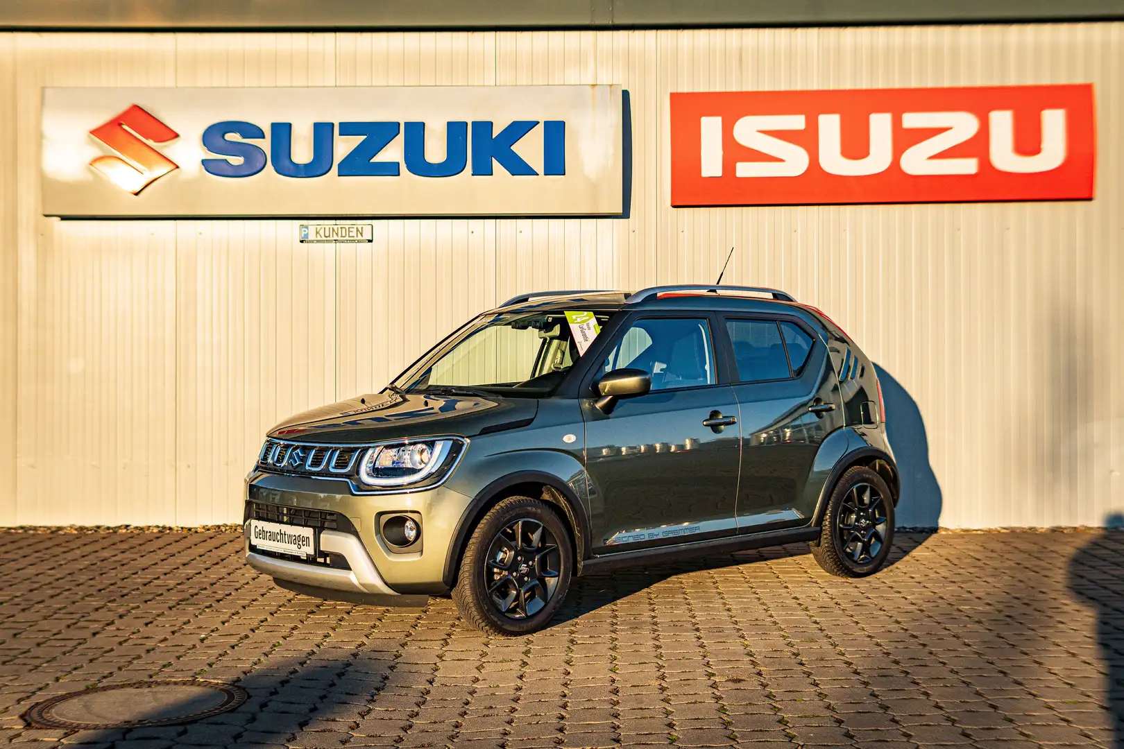 Suzuki Ignis Ignis 1.2 Dualjet Hybrid Comfort*LED*SHZ*ALLWETTER Grün - 1