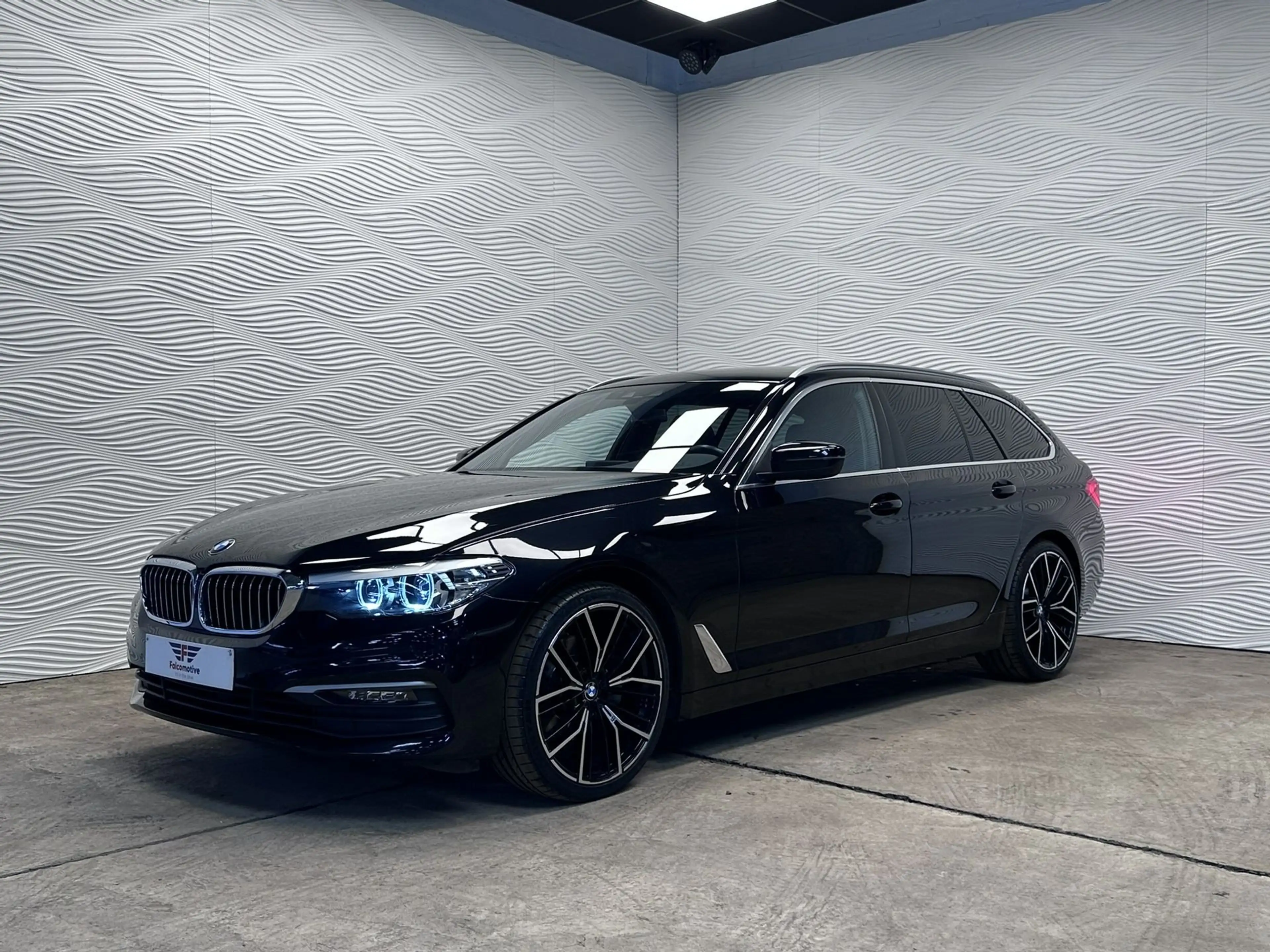 BMW 518 518d*AUT*CARPLAY*ZTLVERW.*LEDER*TOURING* — photo 3