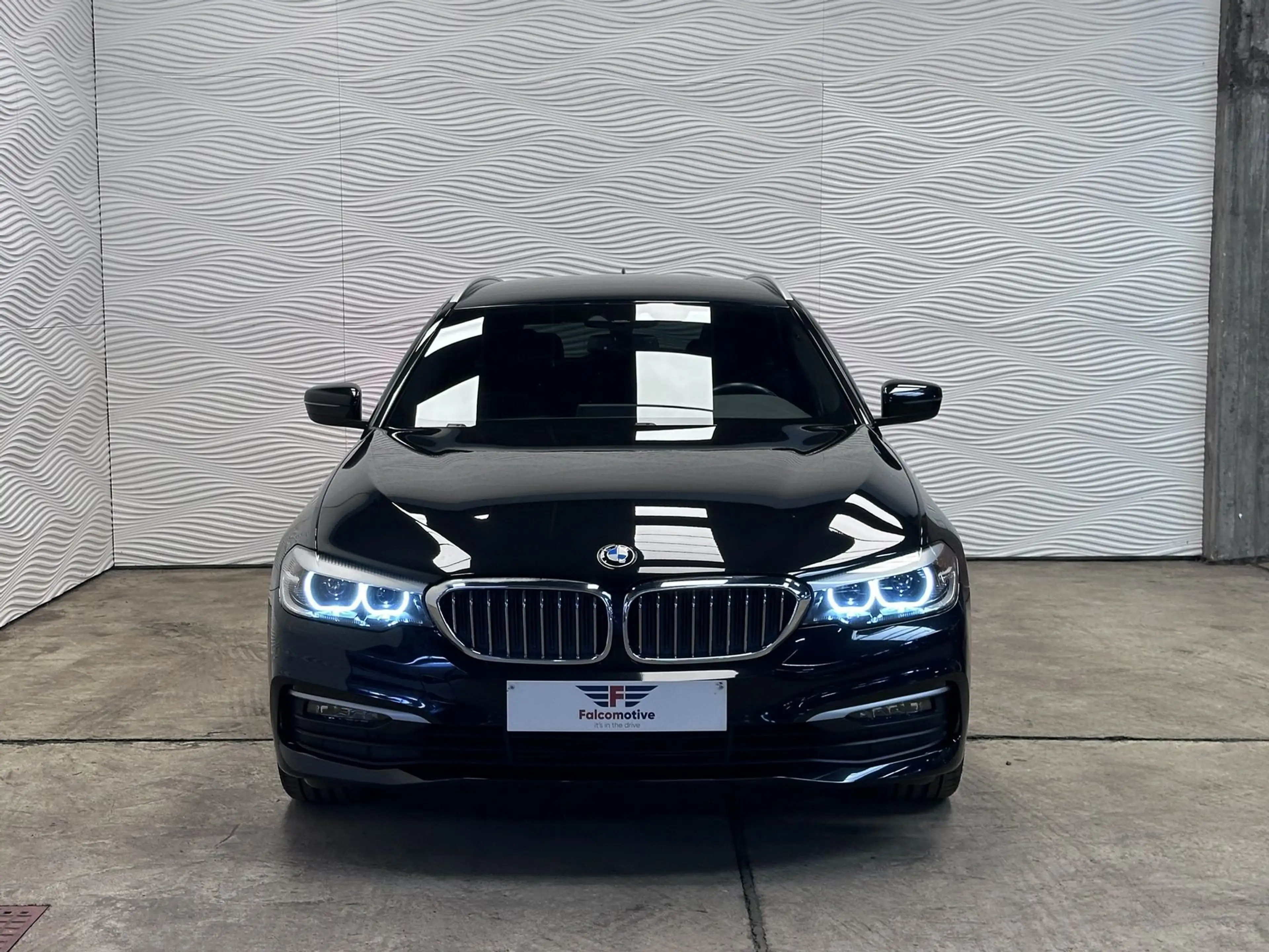 BMW 518 518d*AUT*CARPLAY*ZTLVERW.*LEDER*TOURING* — photo 6