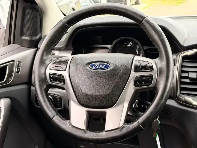 Ford Ranger view 8