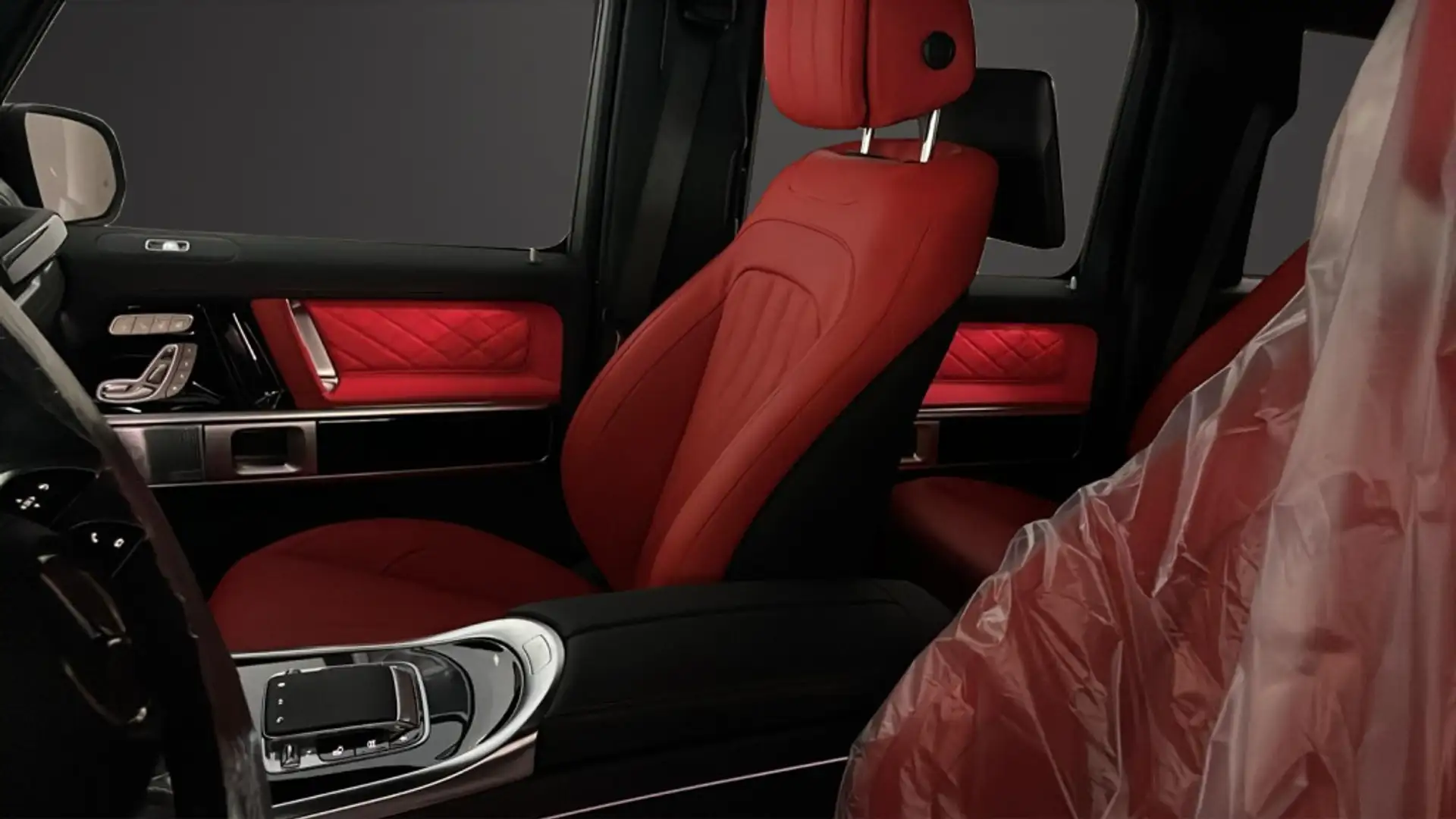 Mercedes-Benz G AMG Line Šedá - 2