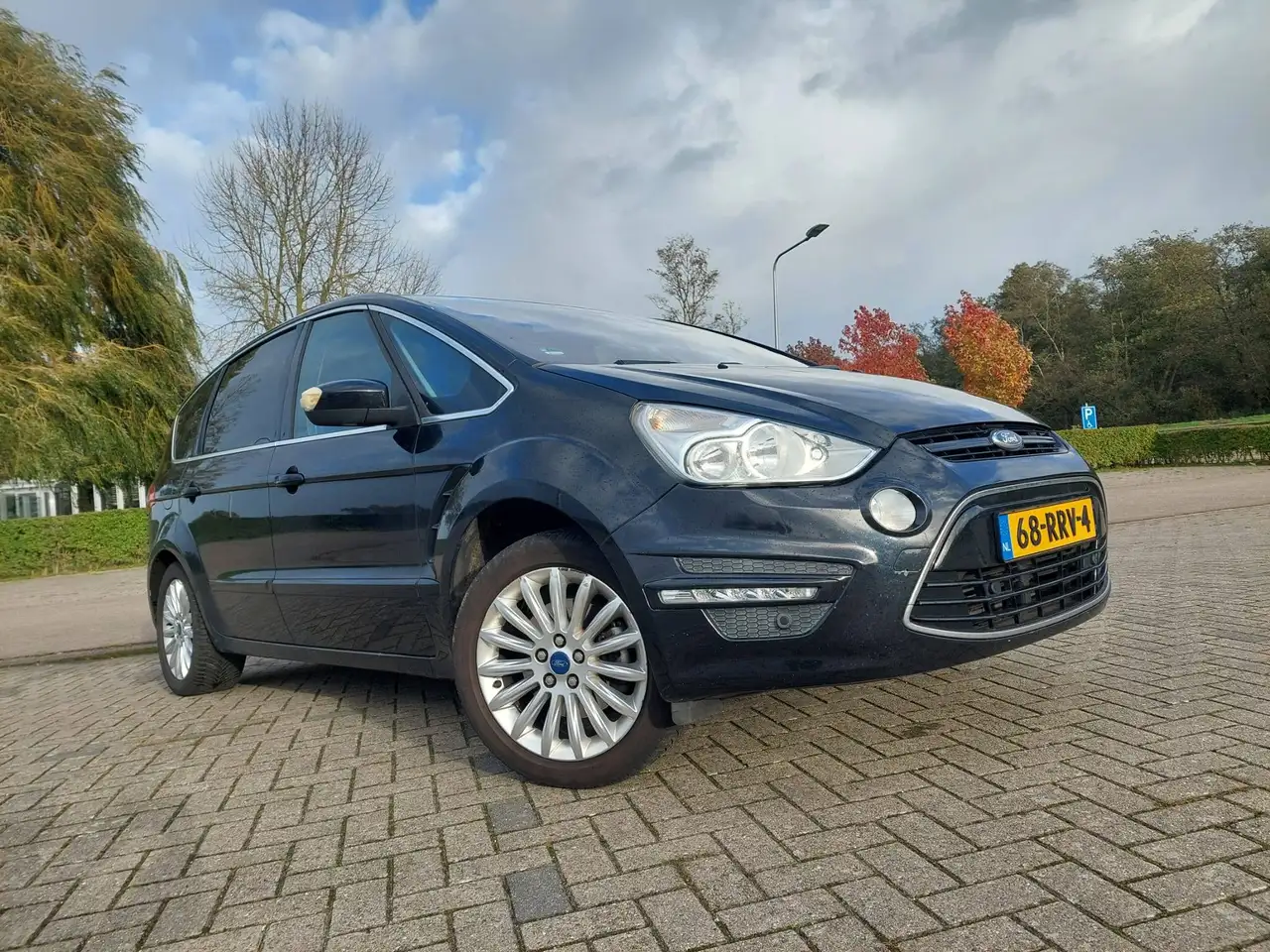 Ford S-Max