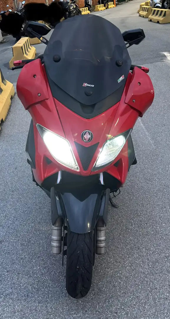 Gilera Nexus 500 Rojo - 1