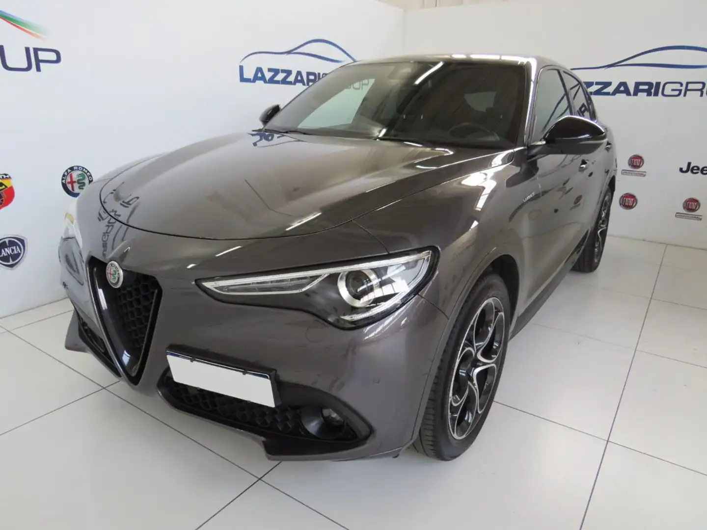 Alfa Romeo Stelvio 2.2 Turbodiesel 210 CV AT8 Q4 Veloce Gris - 1