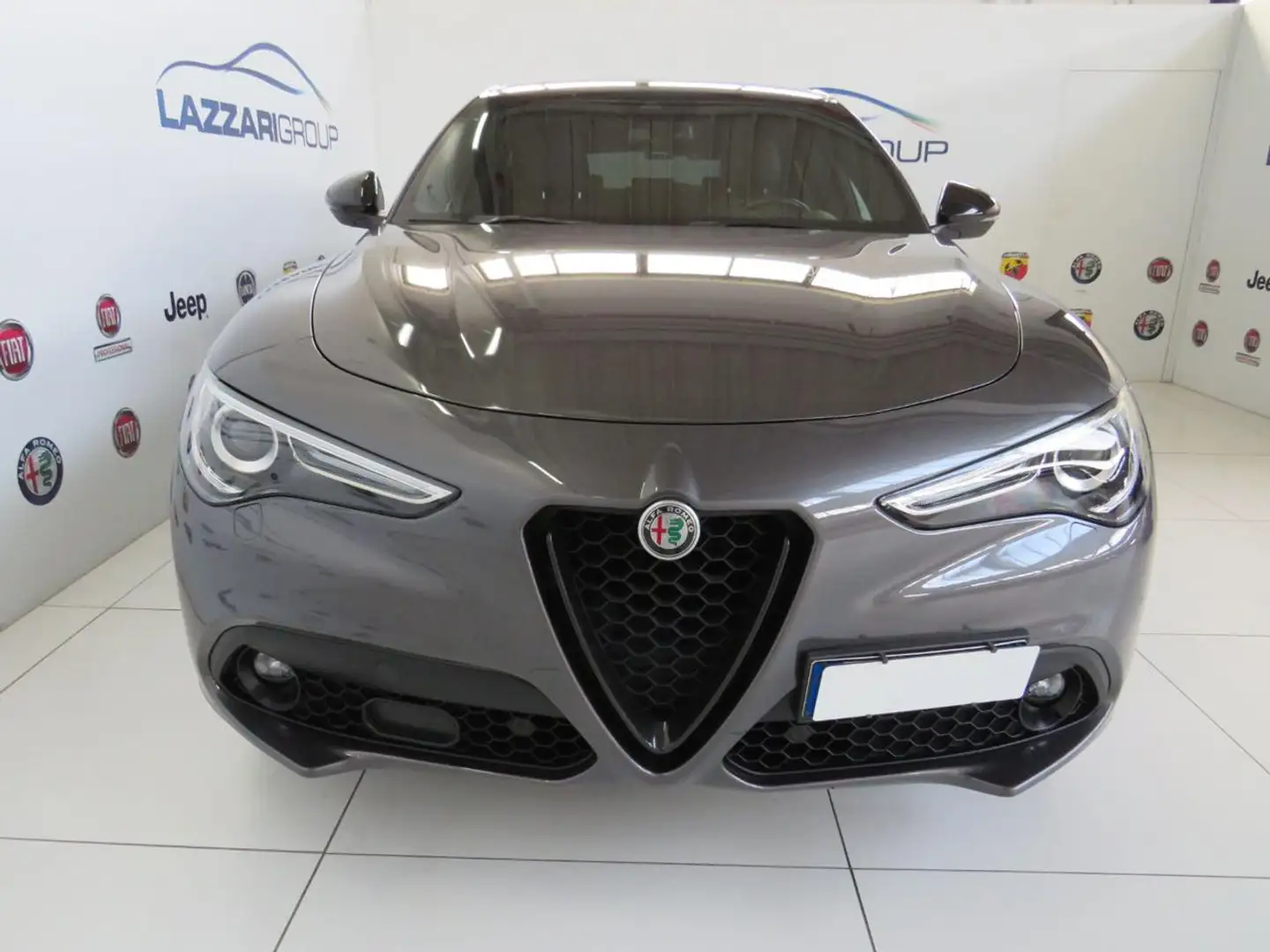 Alfa Romeo Stelvio 2.2 Turbodiesel 210 CV AT8 Q4 Veloce Gris - 2