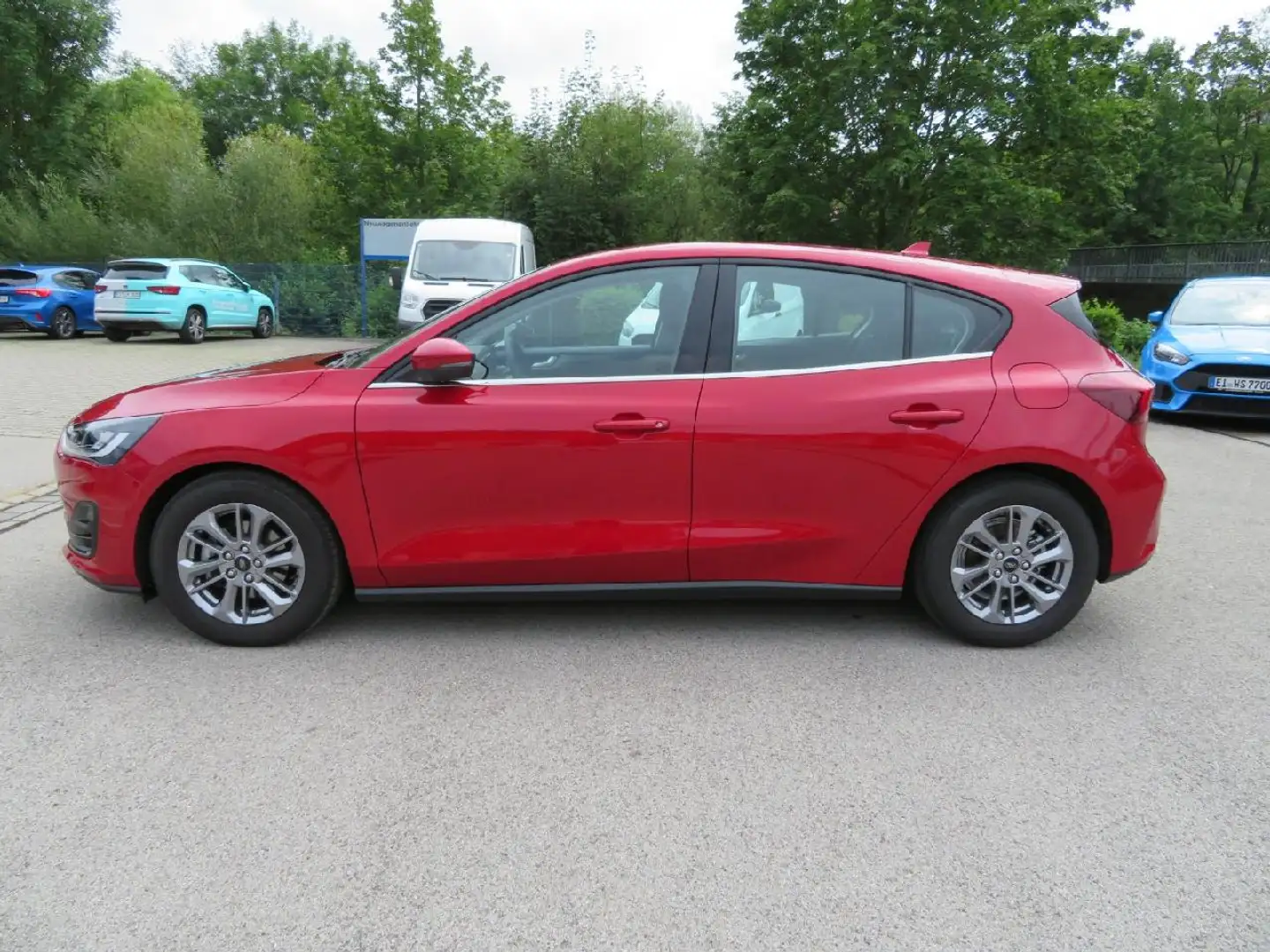 Ford Focus Titanium*Automatik*Kamera*AHK Rot - 2