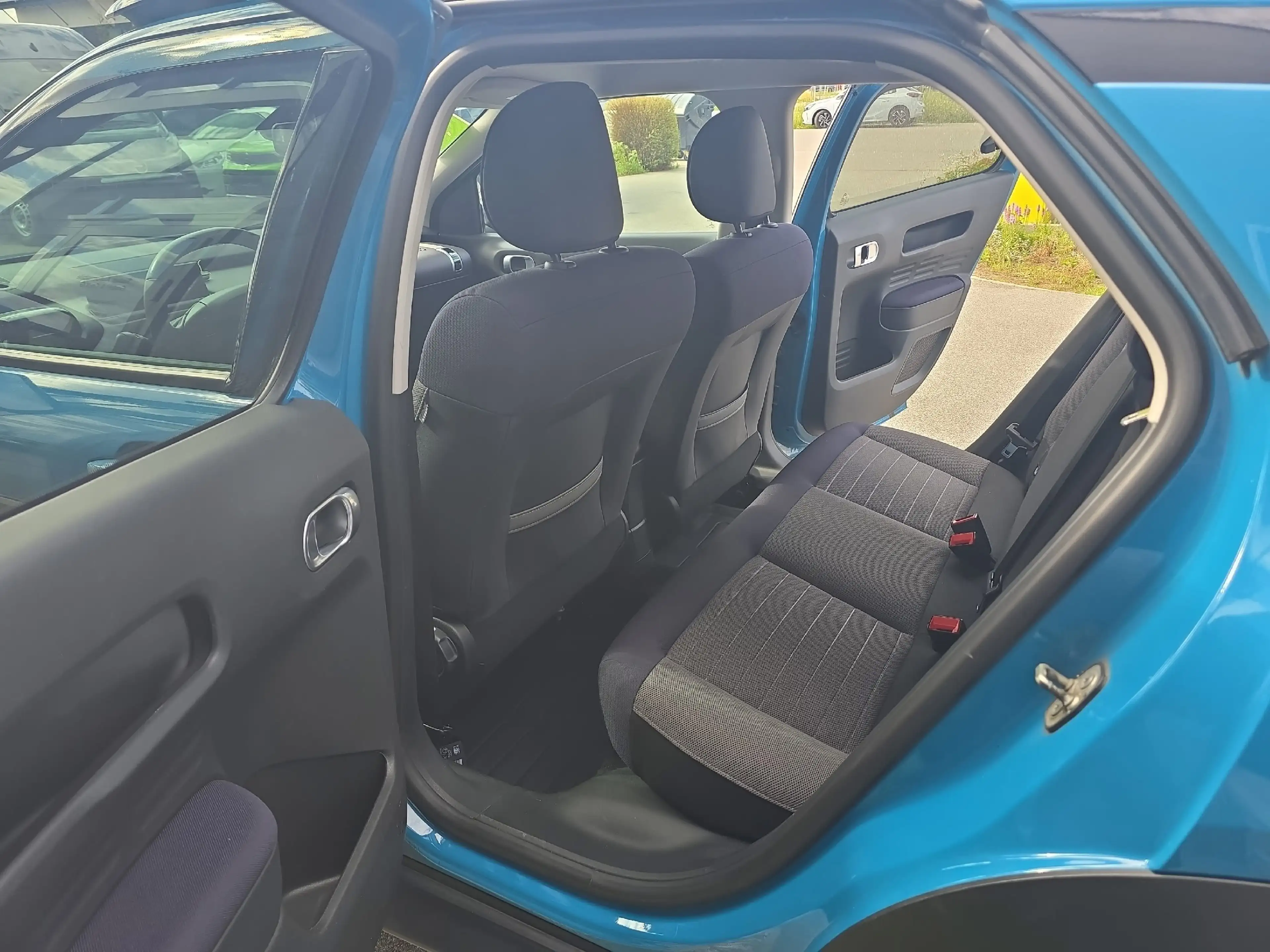 Citroen C4 Cactus 1.2 e-THP ****RückfahrK*PDC*LM**** — photo 11