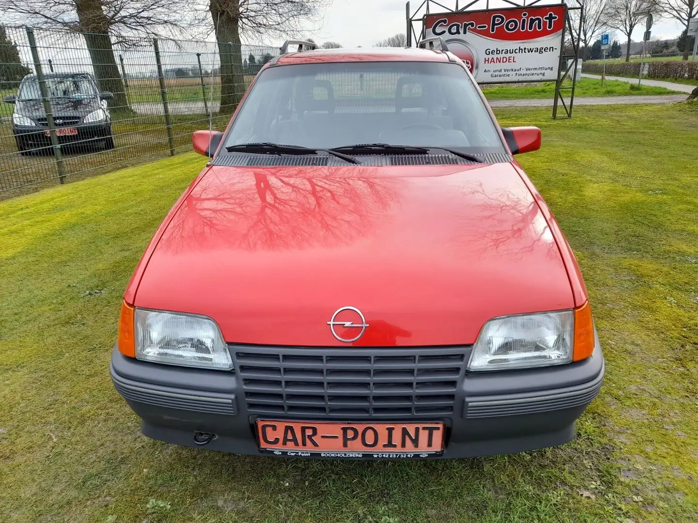 Opel Kadett 1.3 L   LS 1.Hand Rouge - 2
