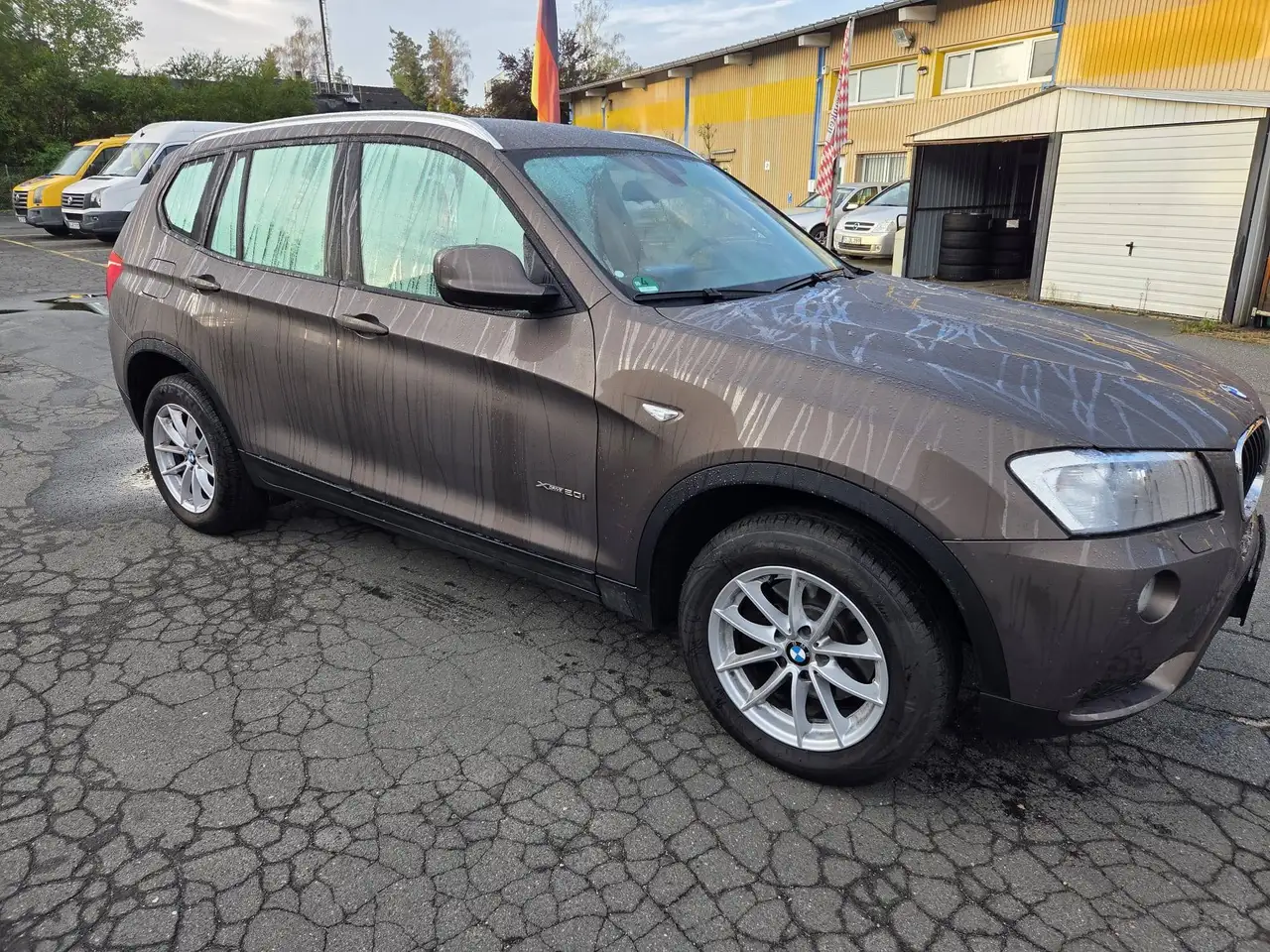 BMW X3 X3 xDrive20i — photo 1 of 8