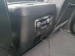 GMC Yukon снимка GMC Yukon
