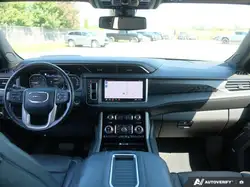 GMC Yukon снимка GMC Yukon