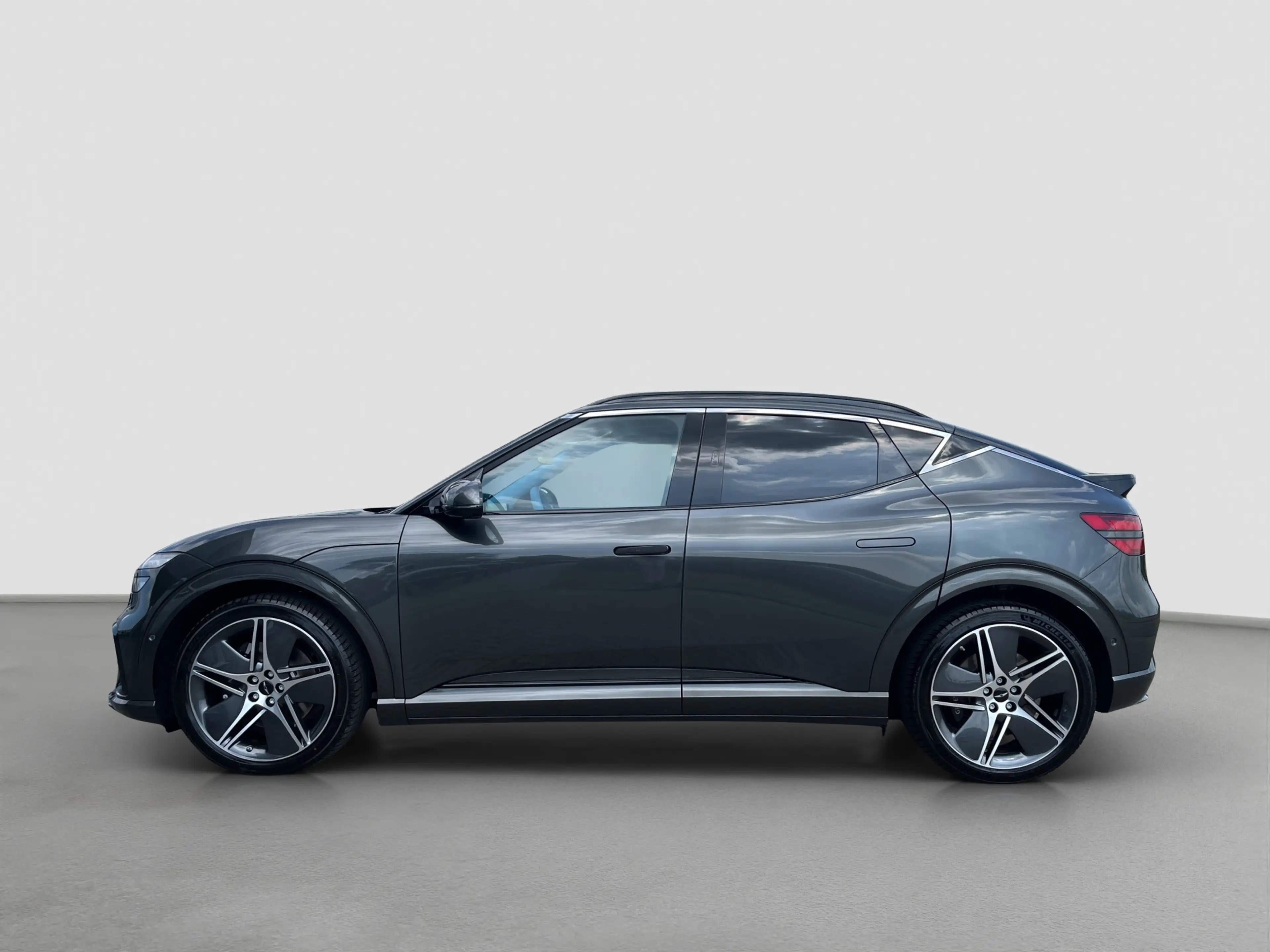 Genesis GV60 84 kWh 490pk Luxury AWD | V2L | Nappa Leder | Bang — photo 3