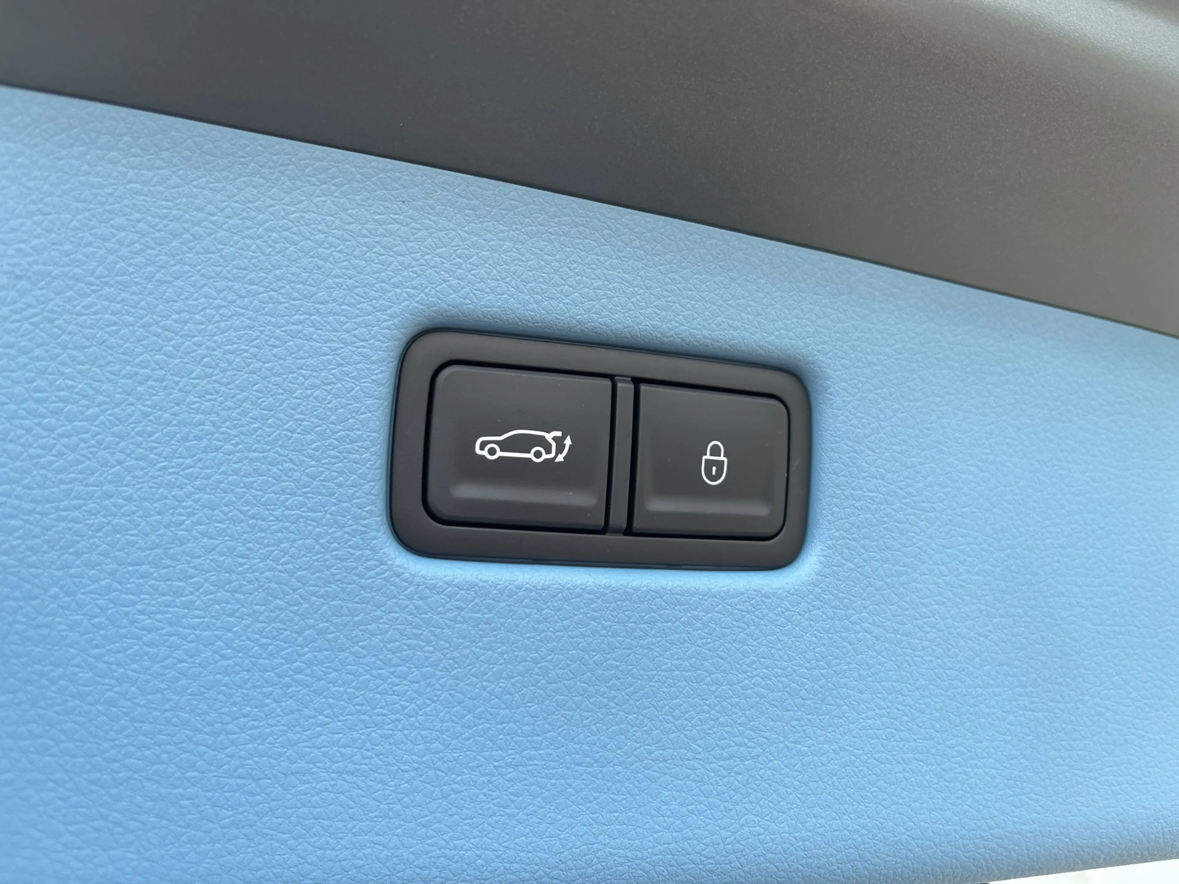 Genesis GV60 84 kWh 490pk Luxury AWD | V2L | Nappa Leder | Bang — photo 12