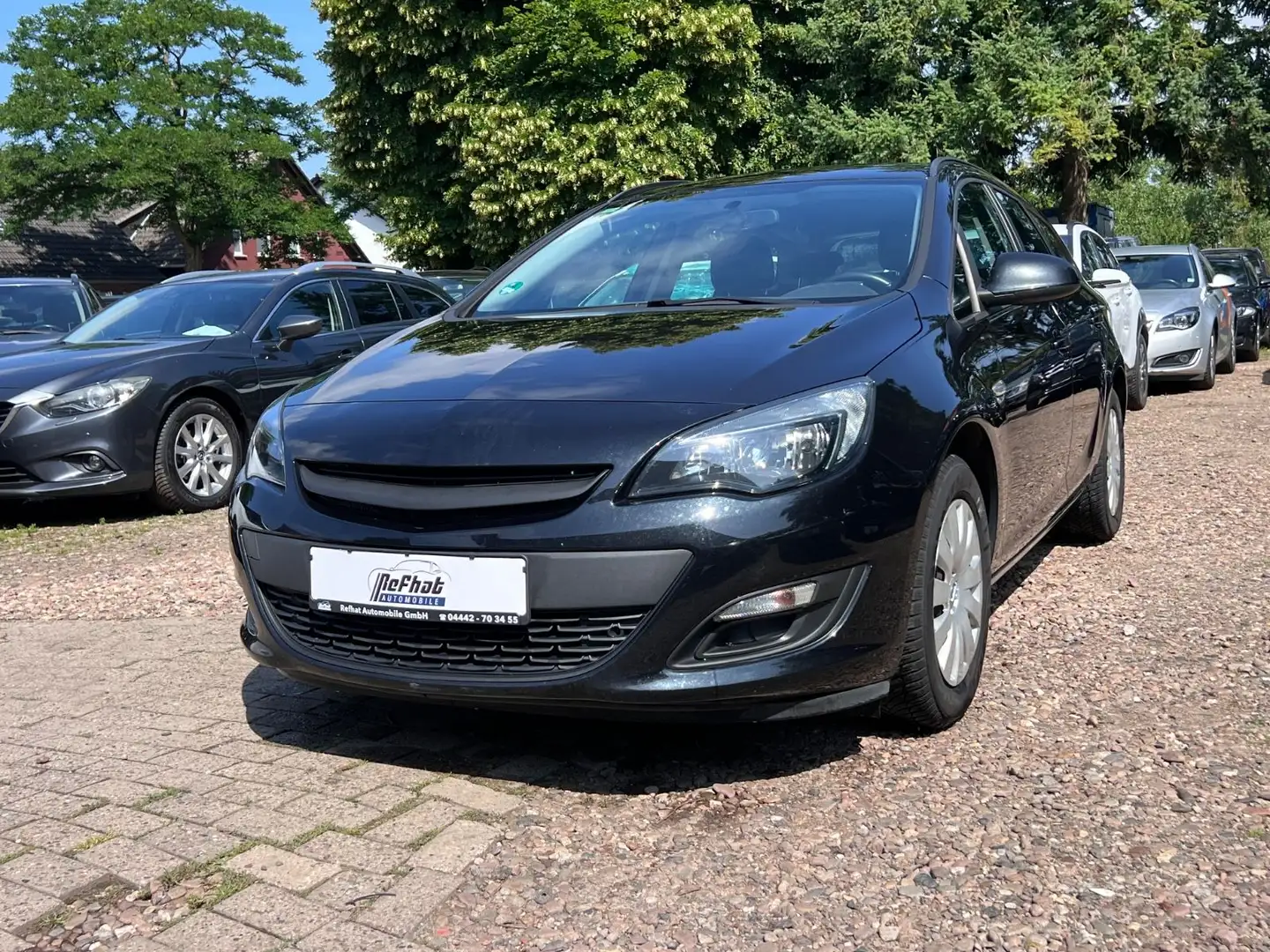 Opel Astra J Sports Tourer Edition Motorschaden Black - 1