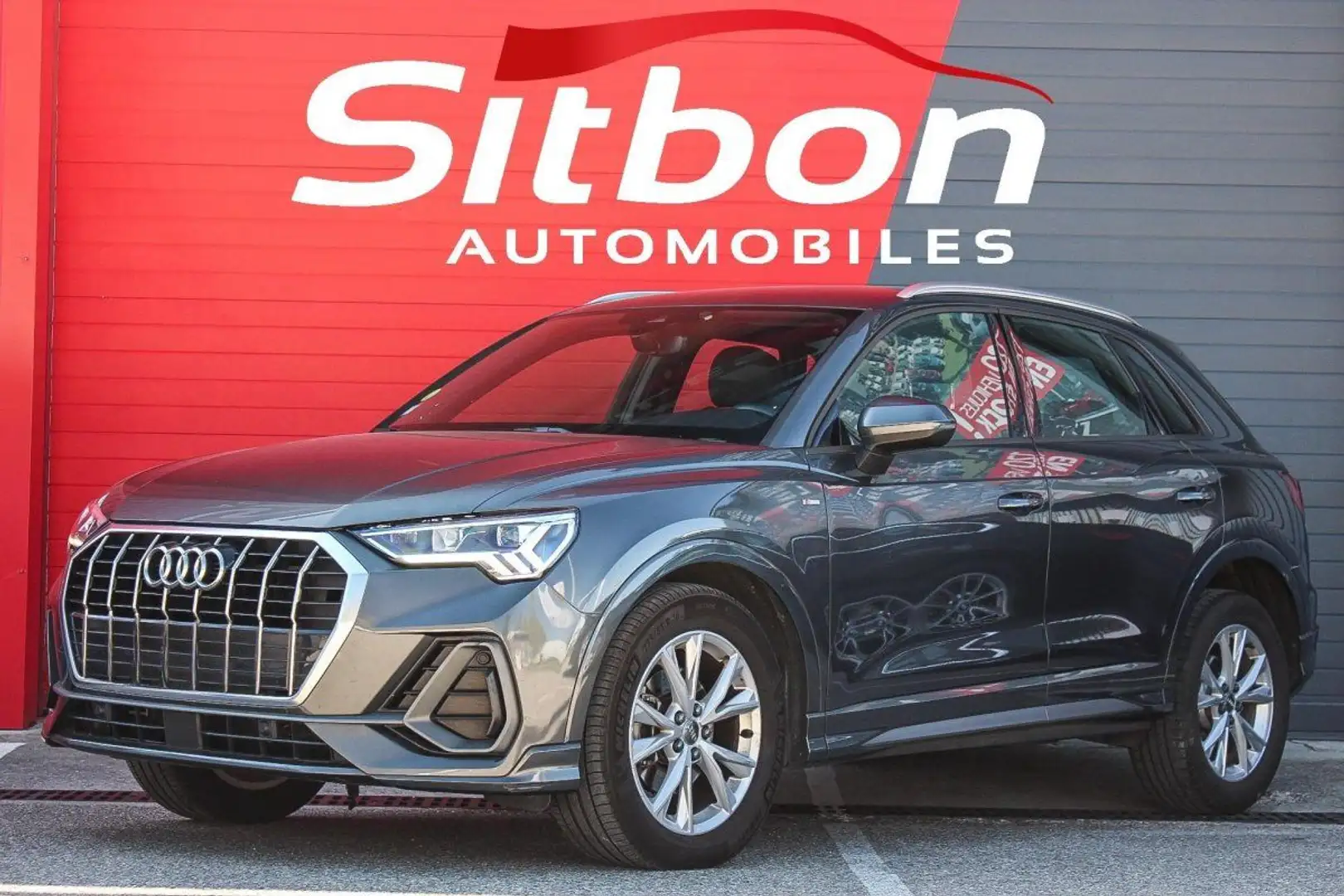 Audi Q3 2.0 35 TDI 150 S-tronic S Line SELLERIE CUIR Gris - 1